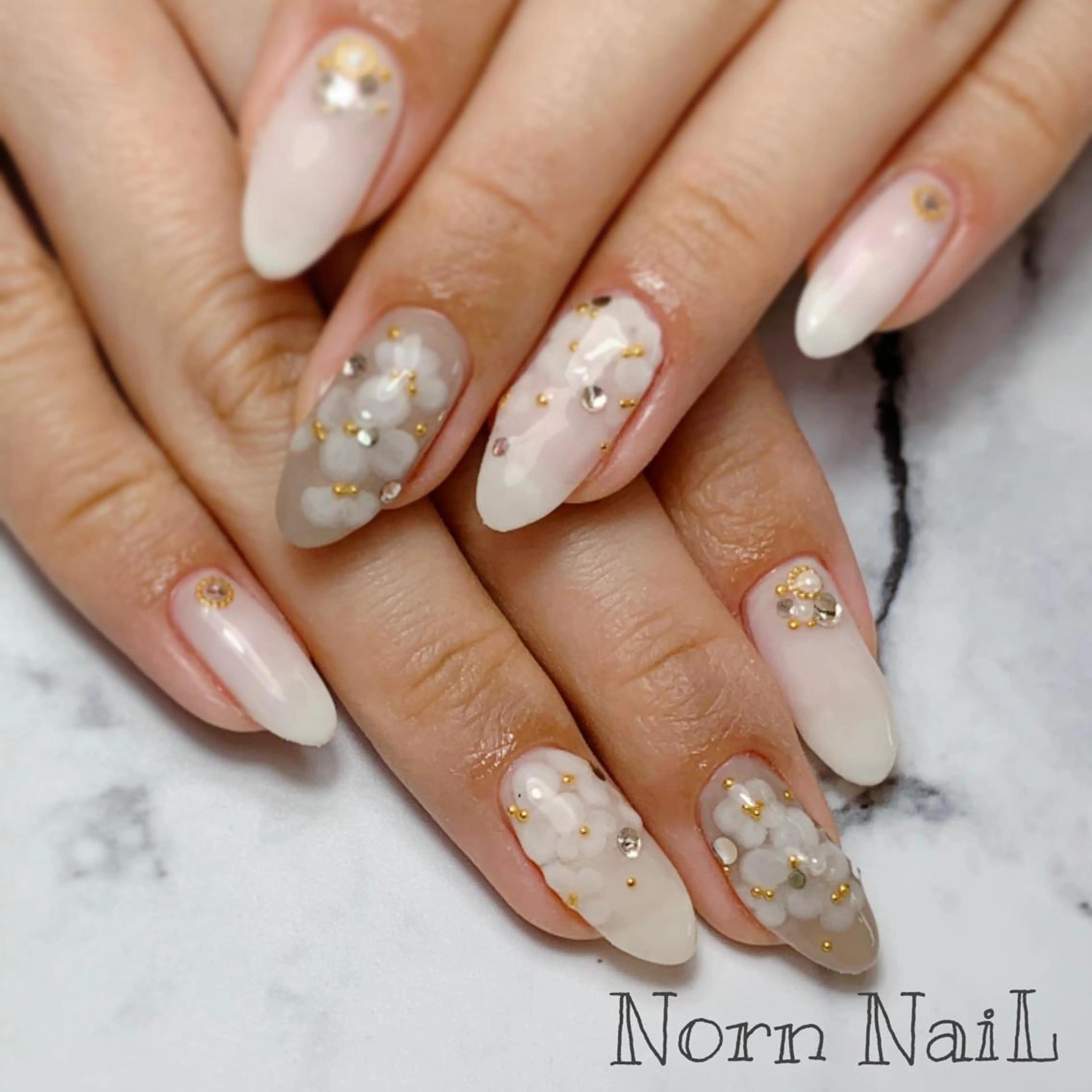 ネイル U Ayaのネイルデザイン