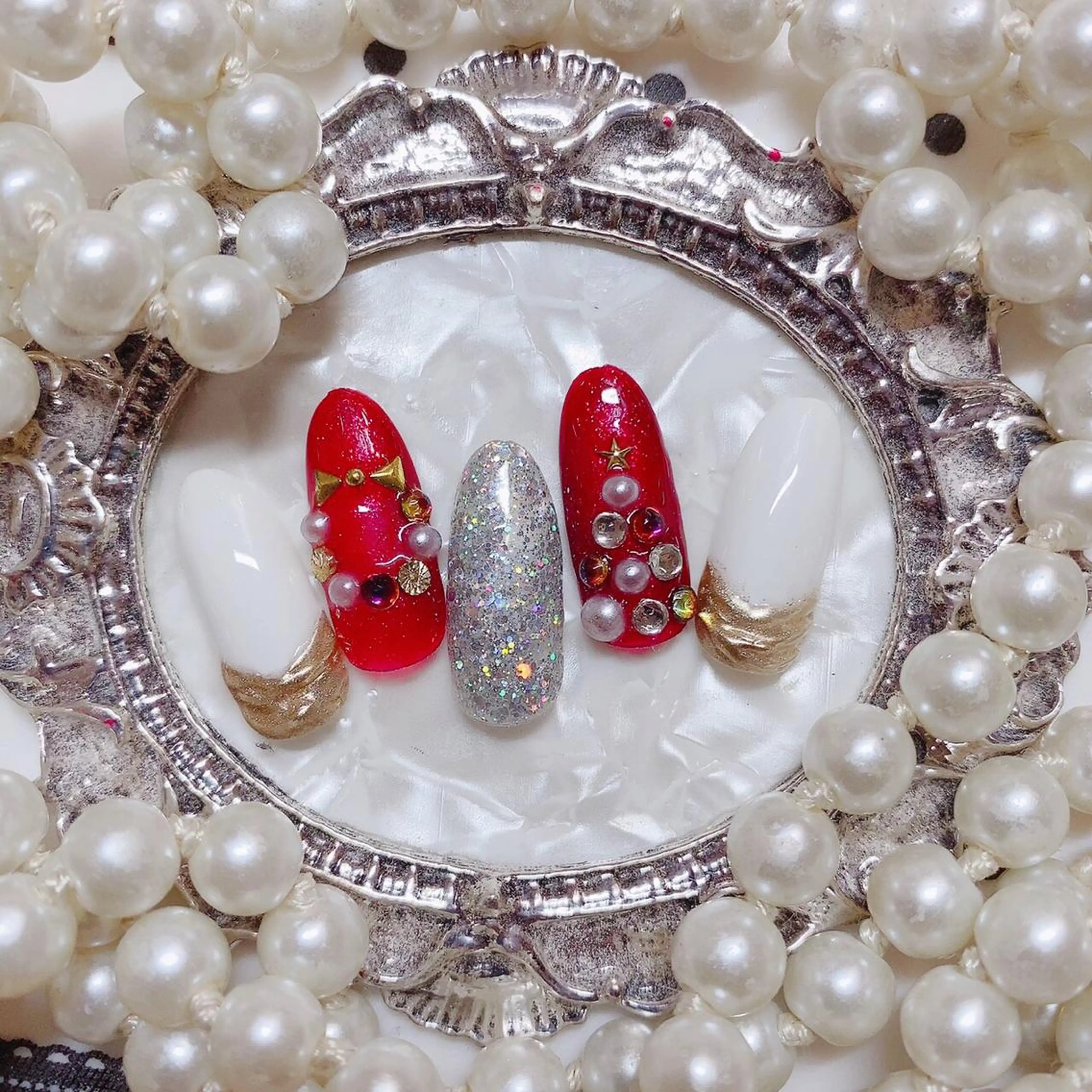 ネイル ハンドネイル マジック ミラーのネイルデザイン