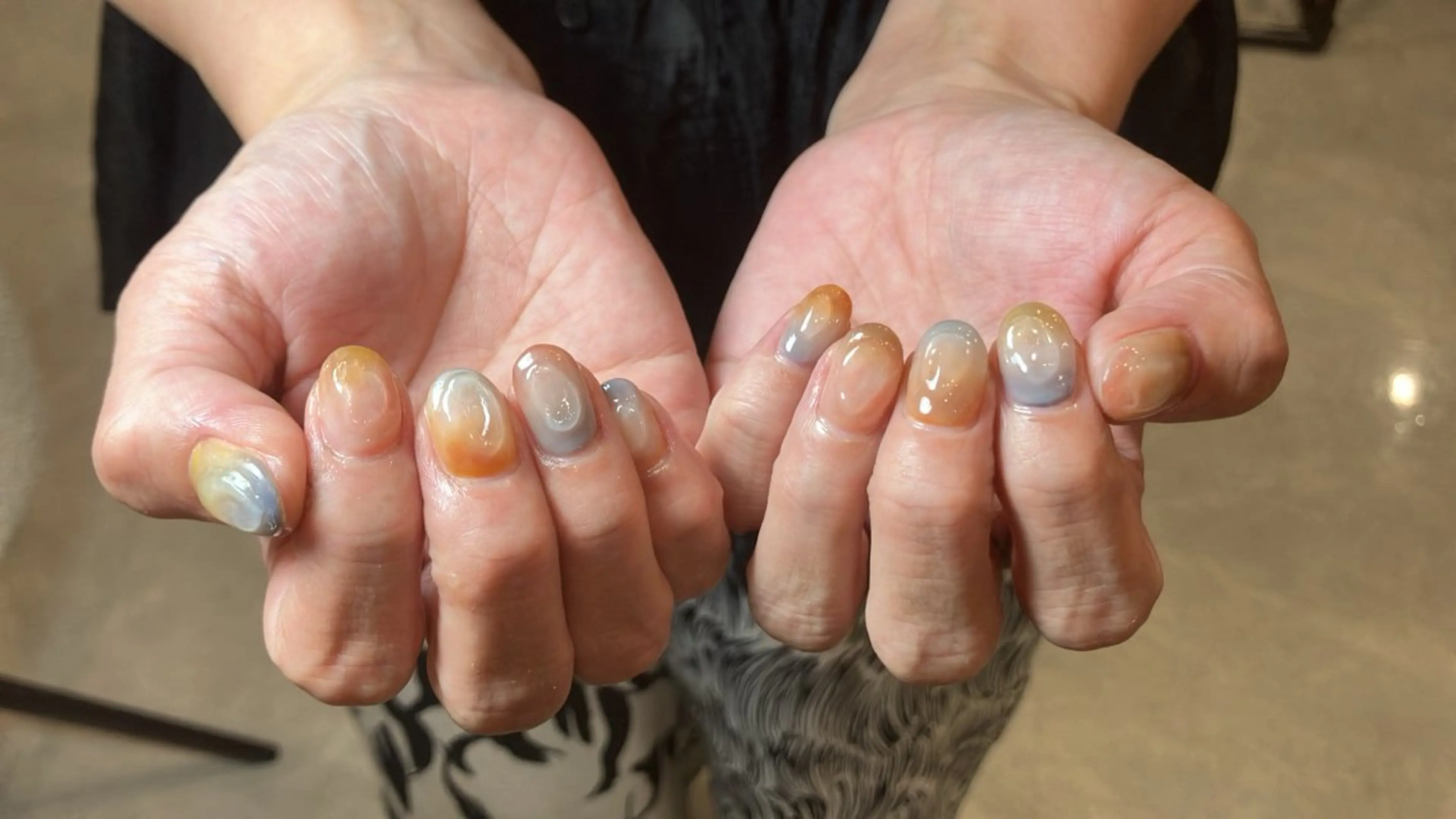 ネイル ハンドネイル たまプラーザ ANZUのネイルデザイン