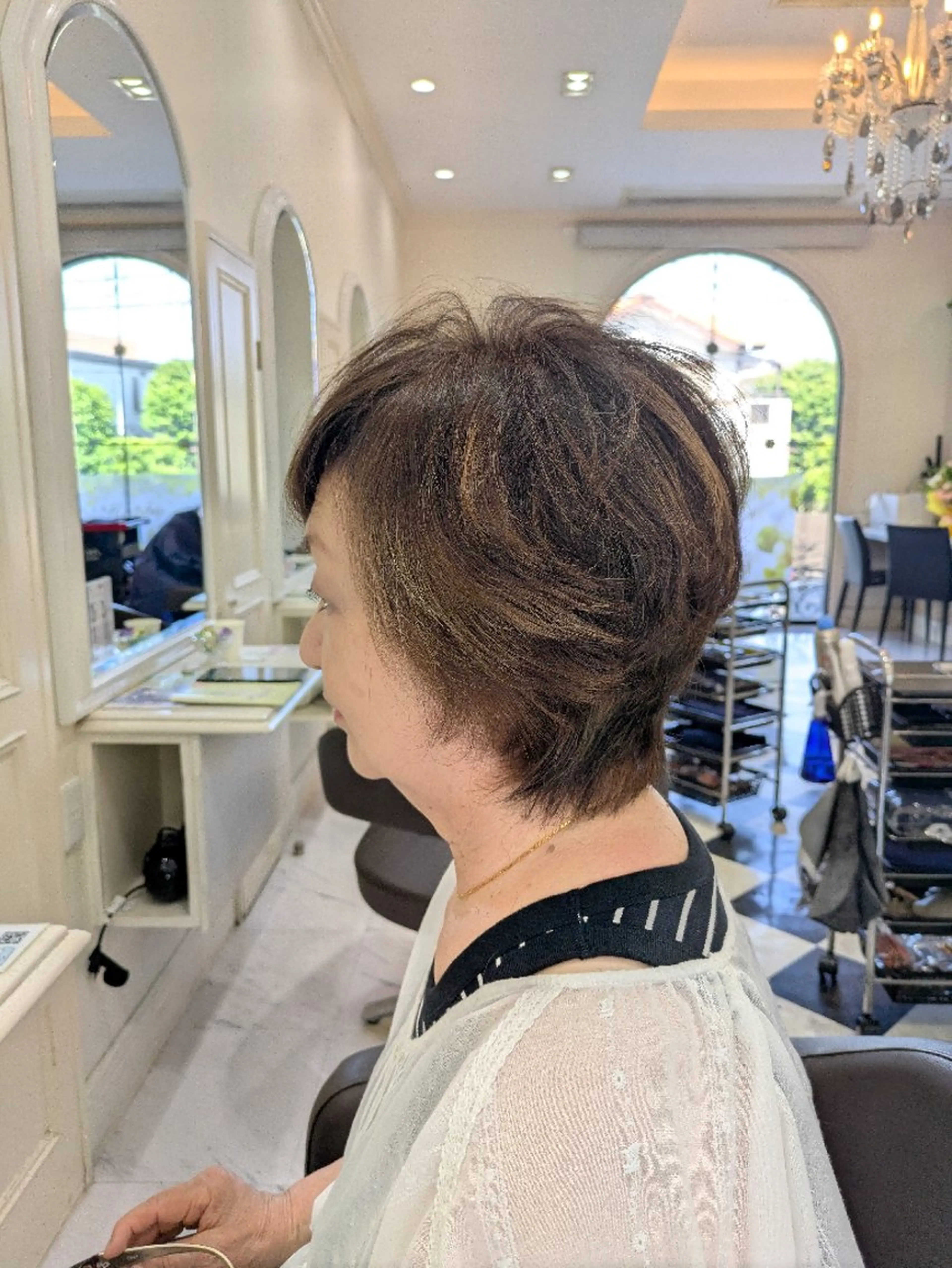 カラー ショート Salon de with根本博史のヘアスタイル