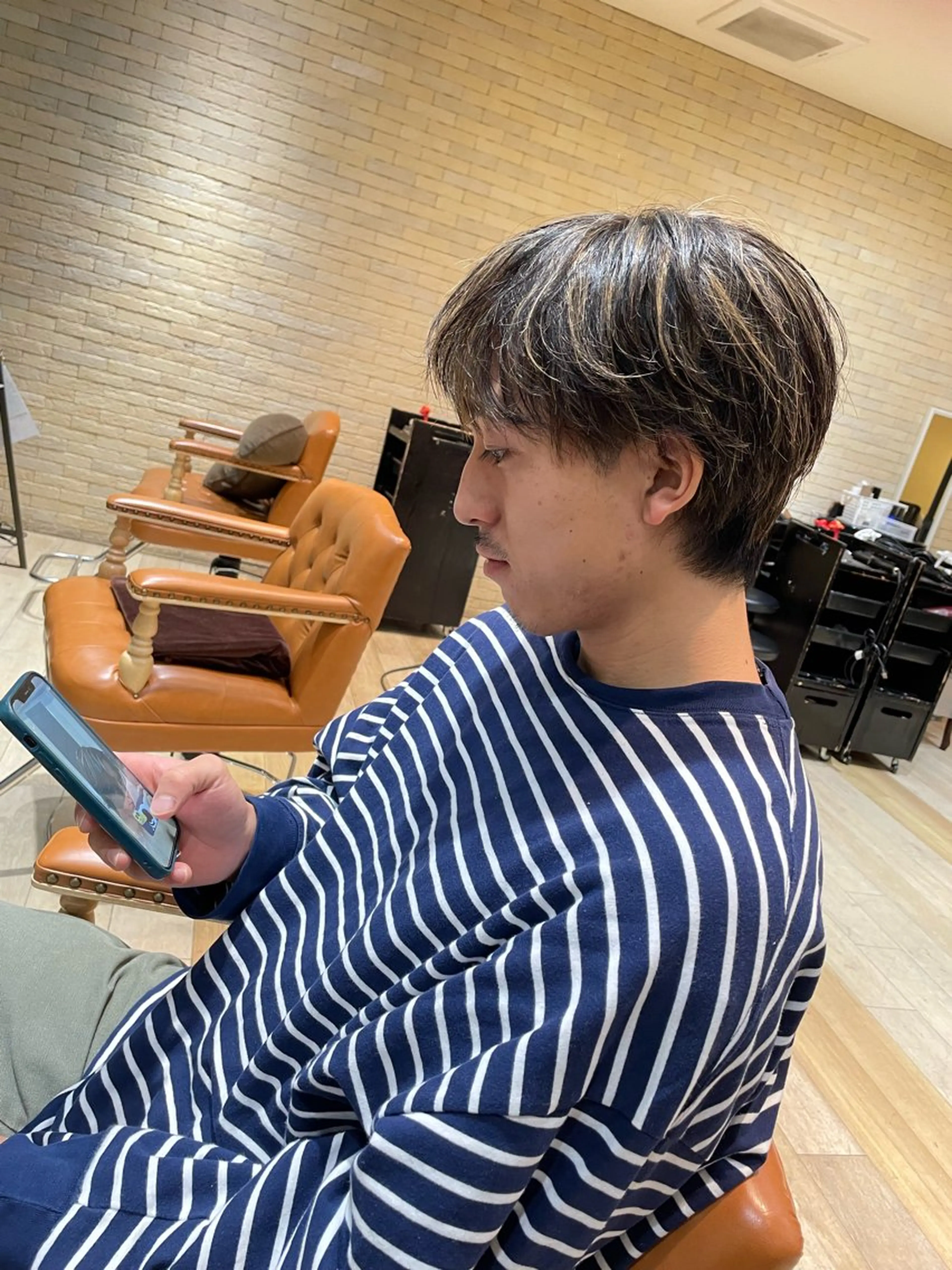 メンズ 亀川蓮 Agu hairのヘアスタイル