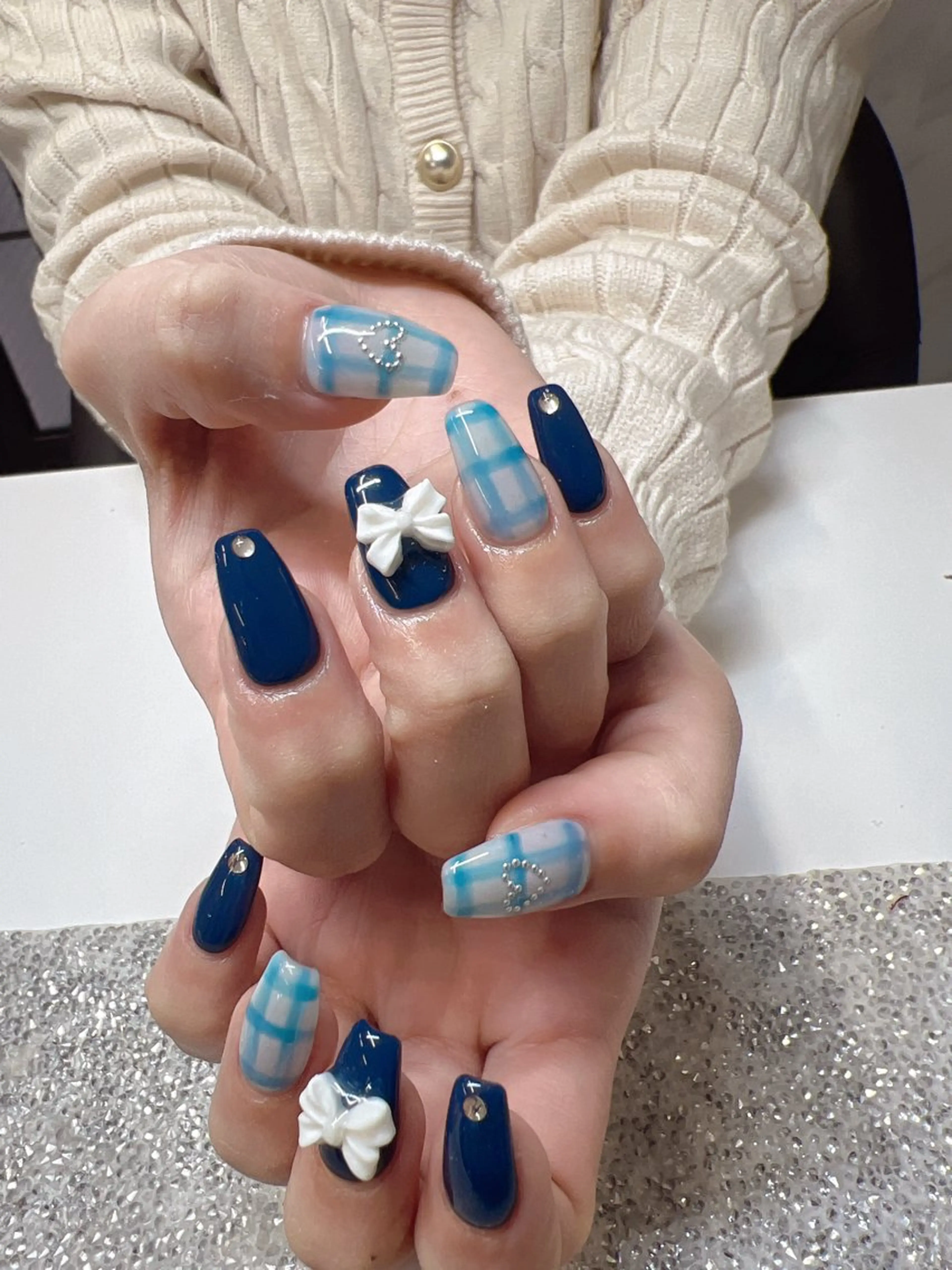 ネイル ガレンドウ 白澤 愛子のネイルデザイン