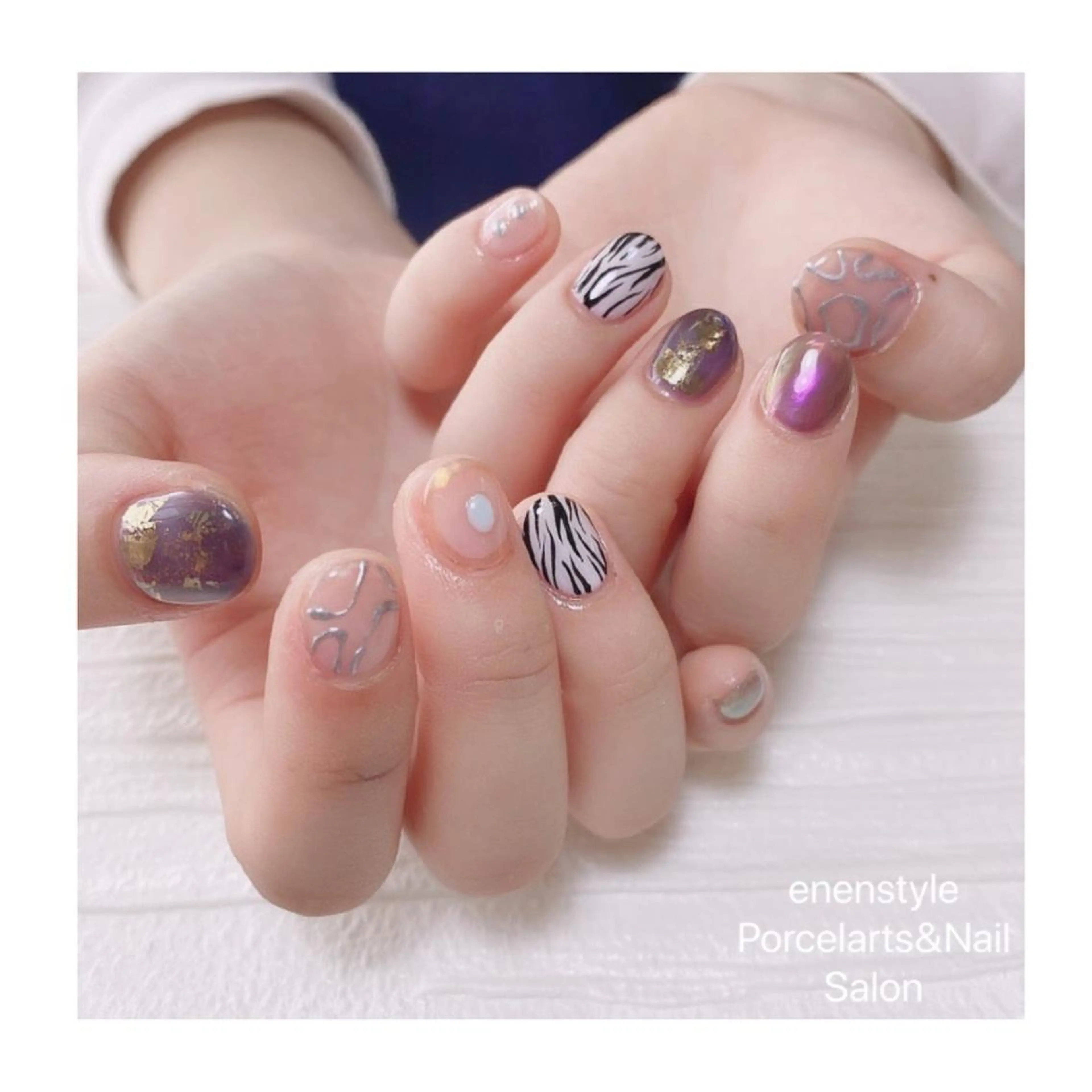 ショート ネイル ハンドネイル 👑enen style👑のネイルデザイン