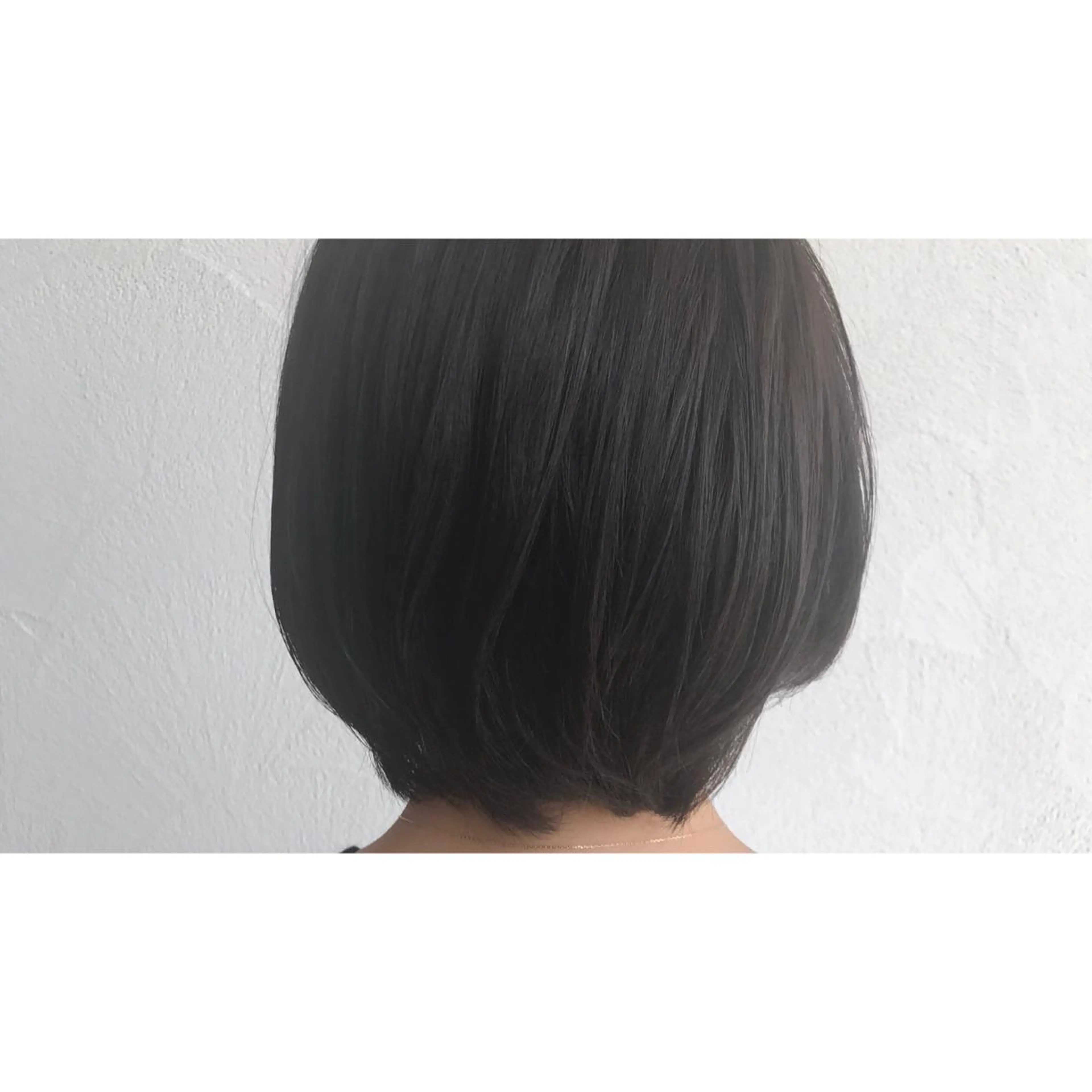 カラー 山下 襟華のヘアスタイル