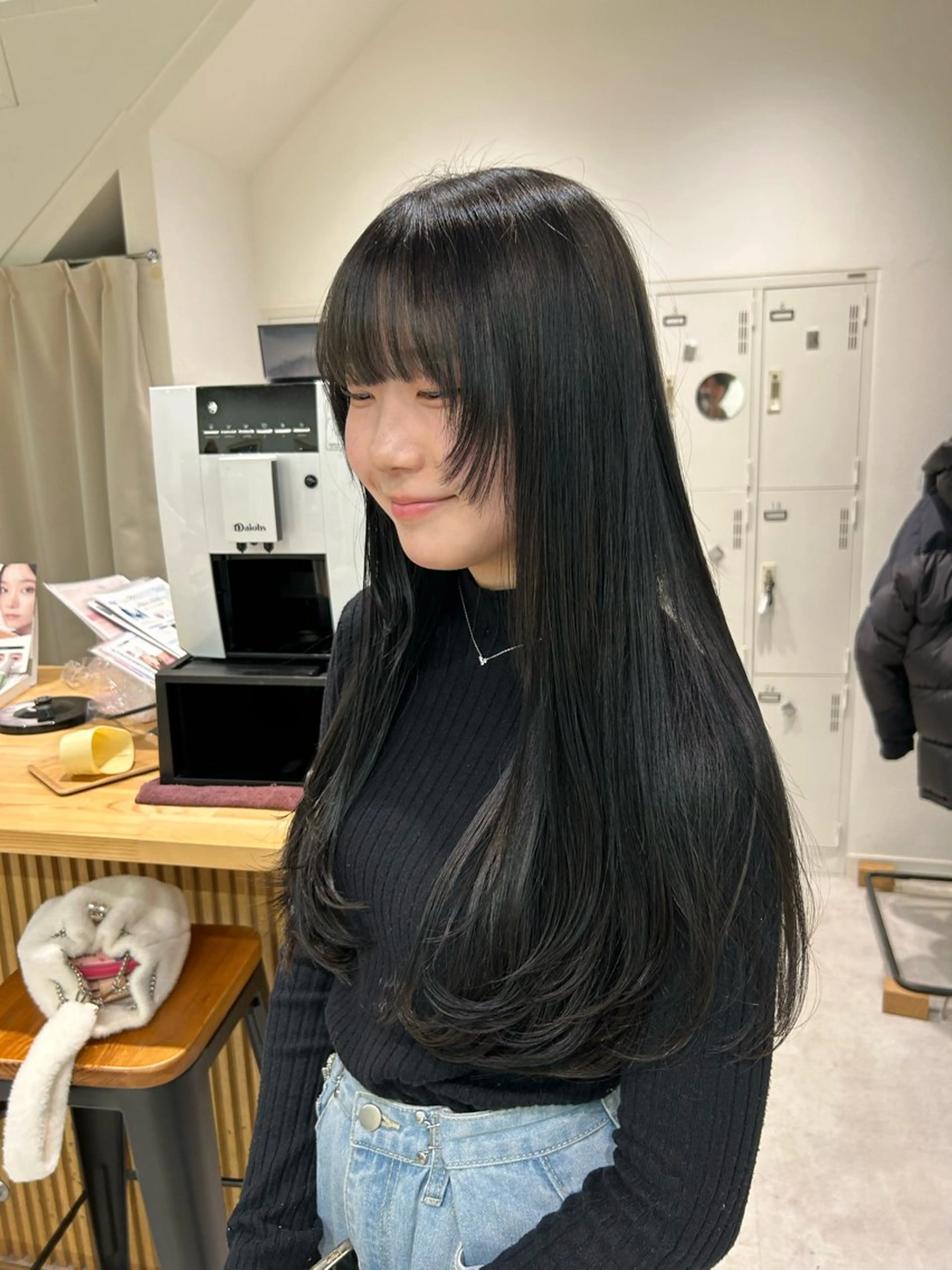 ロング カラー 黒髪 ブルーカラー ブルーブラック 姫カット レイヤーカット 町田縮毛矯正/ 髪質改善/美髪特化のヘアスタイル