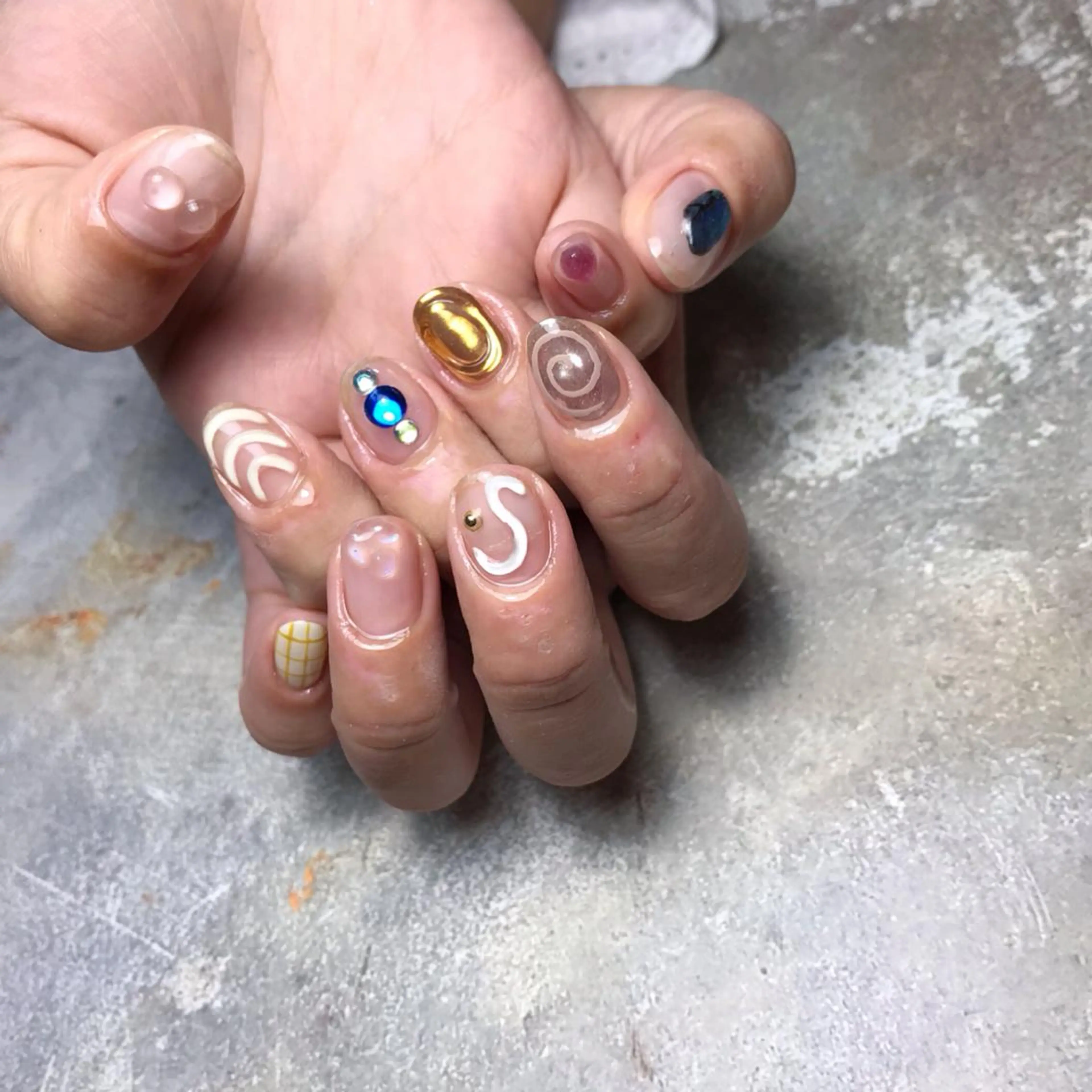 ネイル ハンドネイル 💅chainail _aiのネイルデザイン