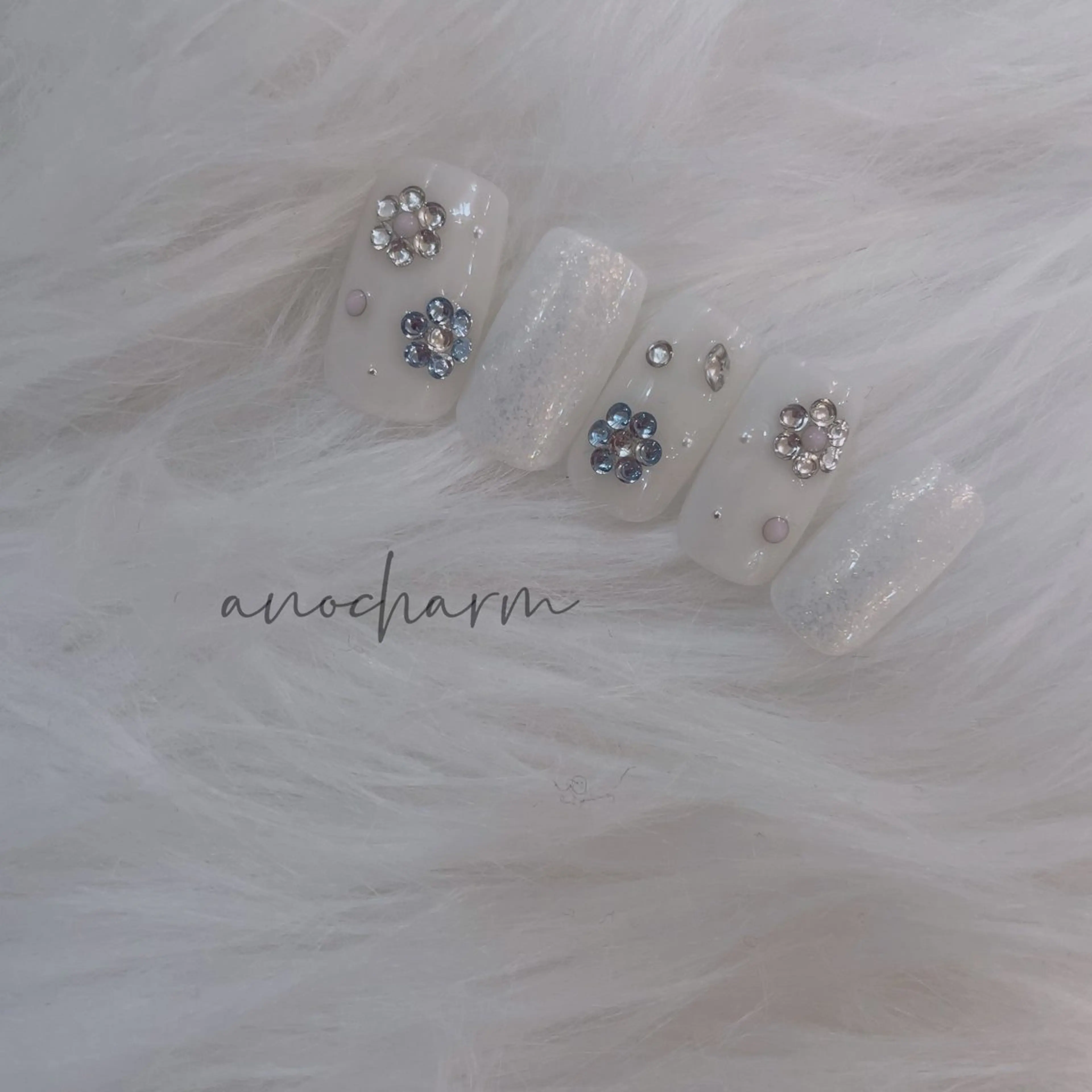 ネイル ハンドネイル anocharm _annaのマツエク・マツパデザイン