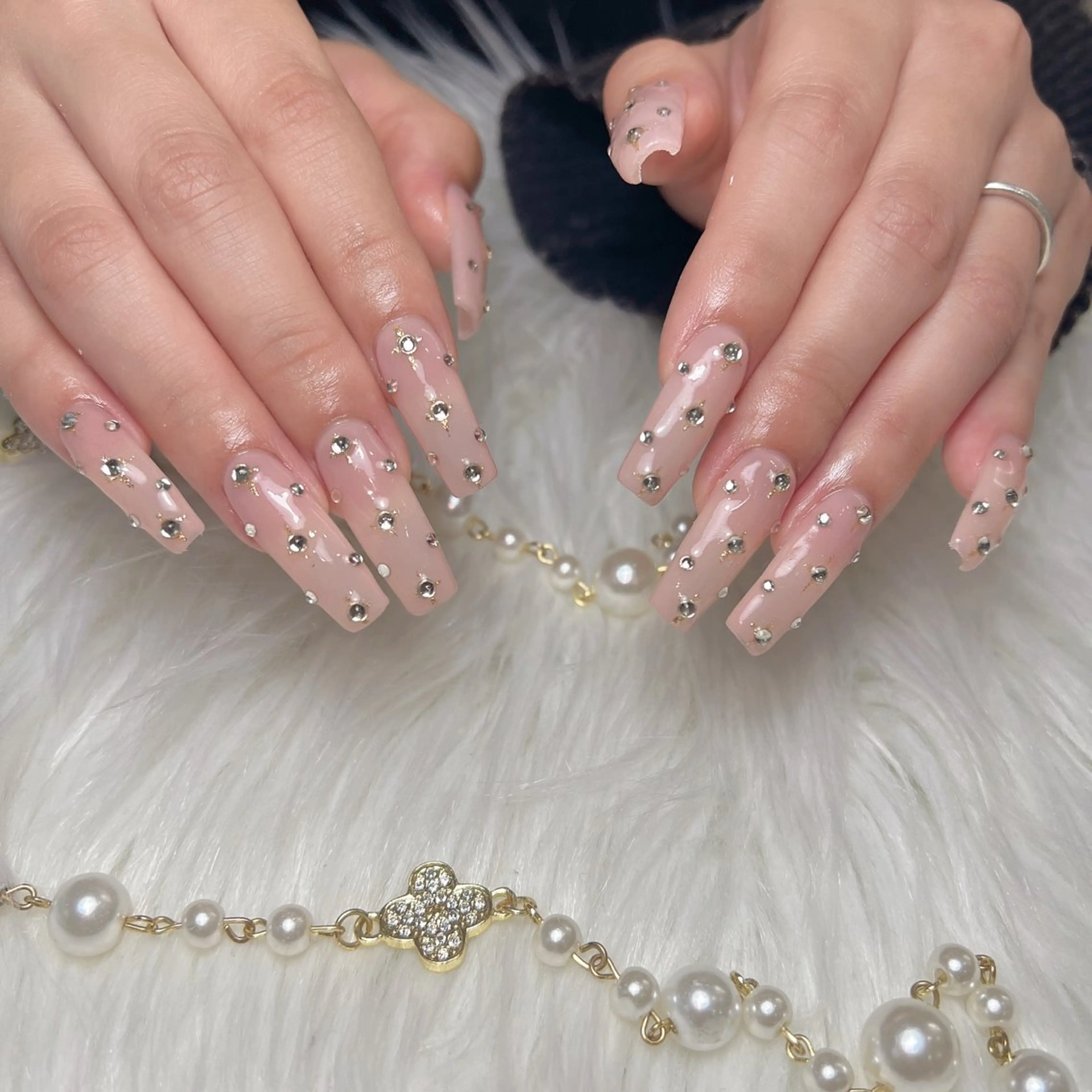 ネイル 長さ出し フットネイル フレンチネイル ガラスフレンチ グラデーション ハンドネイル M2beauty Renaのネイルデザイン