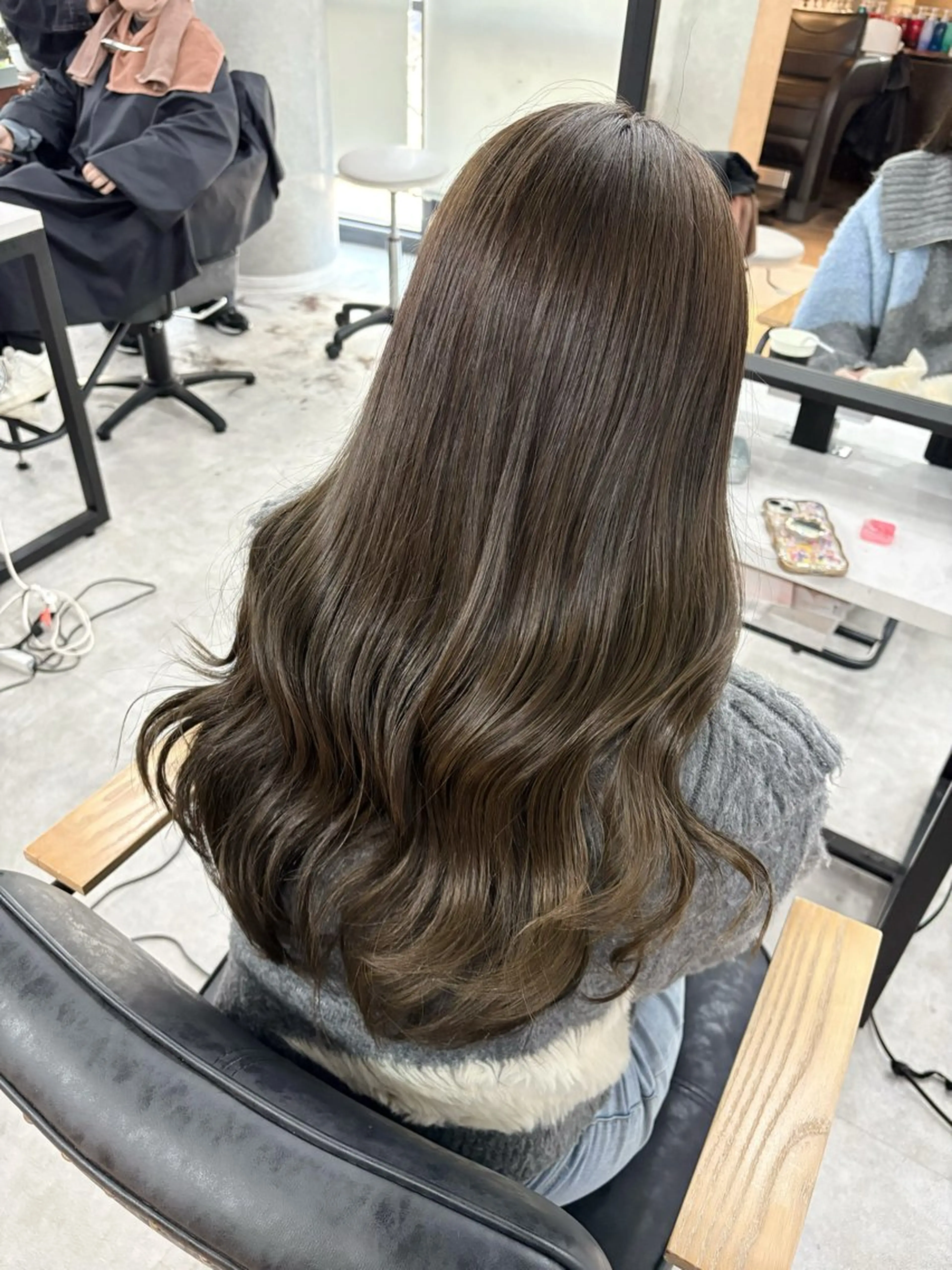 ロング カラー カット ヘアカラー トリートメント 髪質改善 /韓国ヘア hinata🎀🤍のヘアスタイル