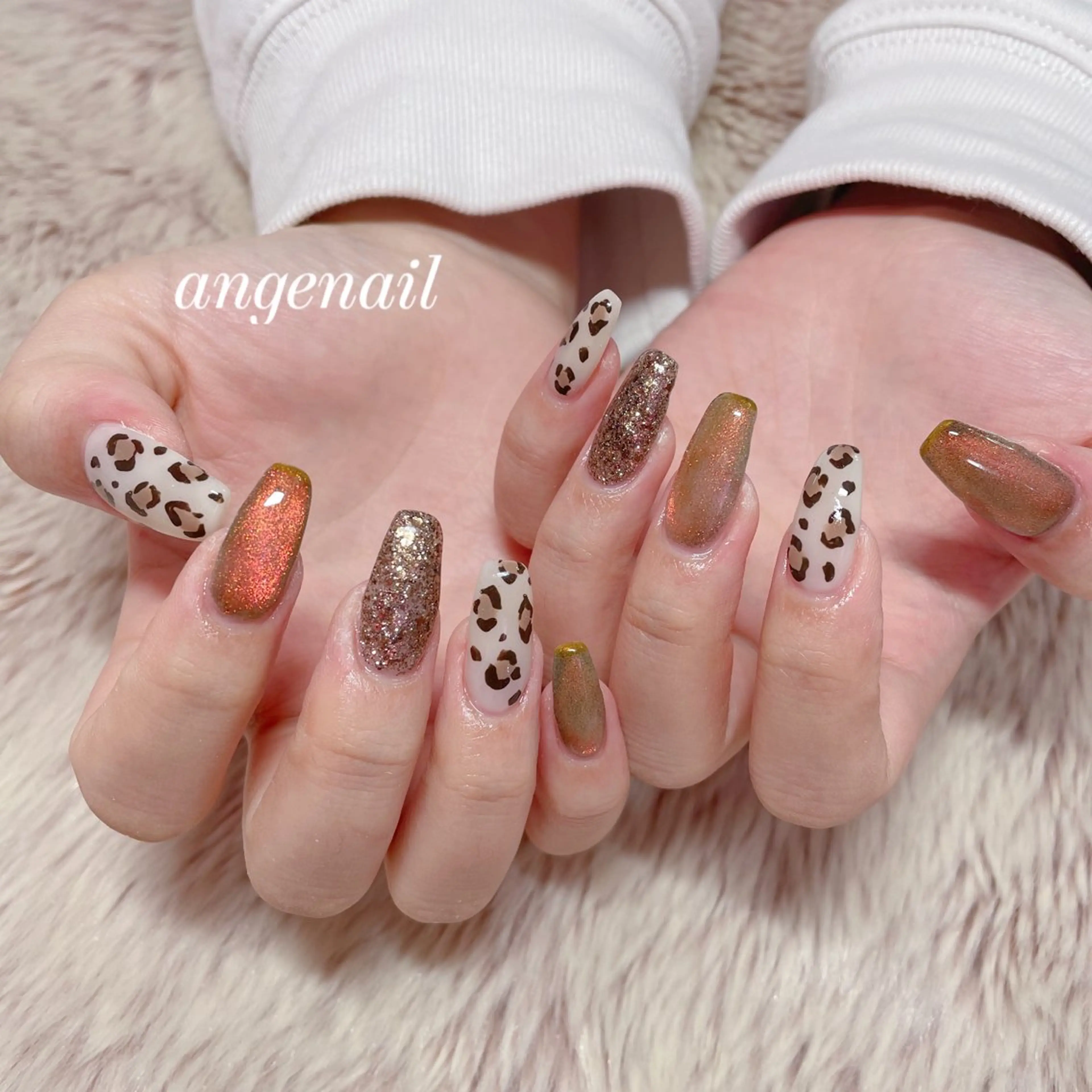 ネイル ハンドネイル オーナーネイリスト MAKIのネイルデザイン