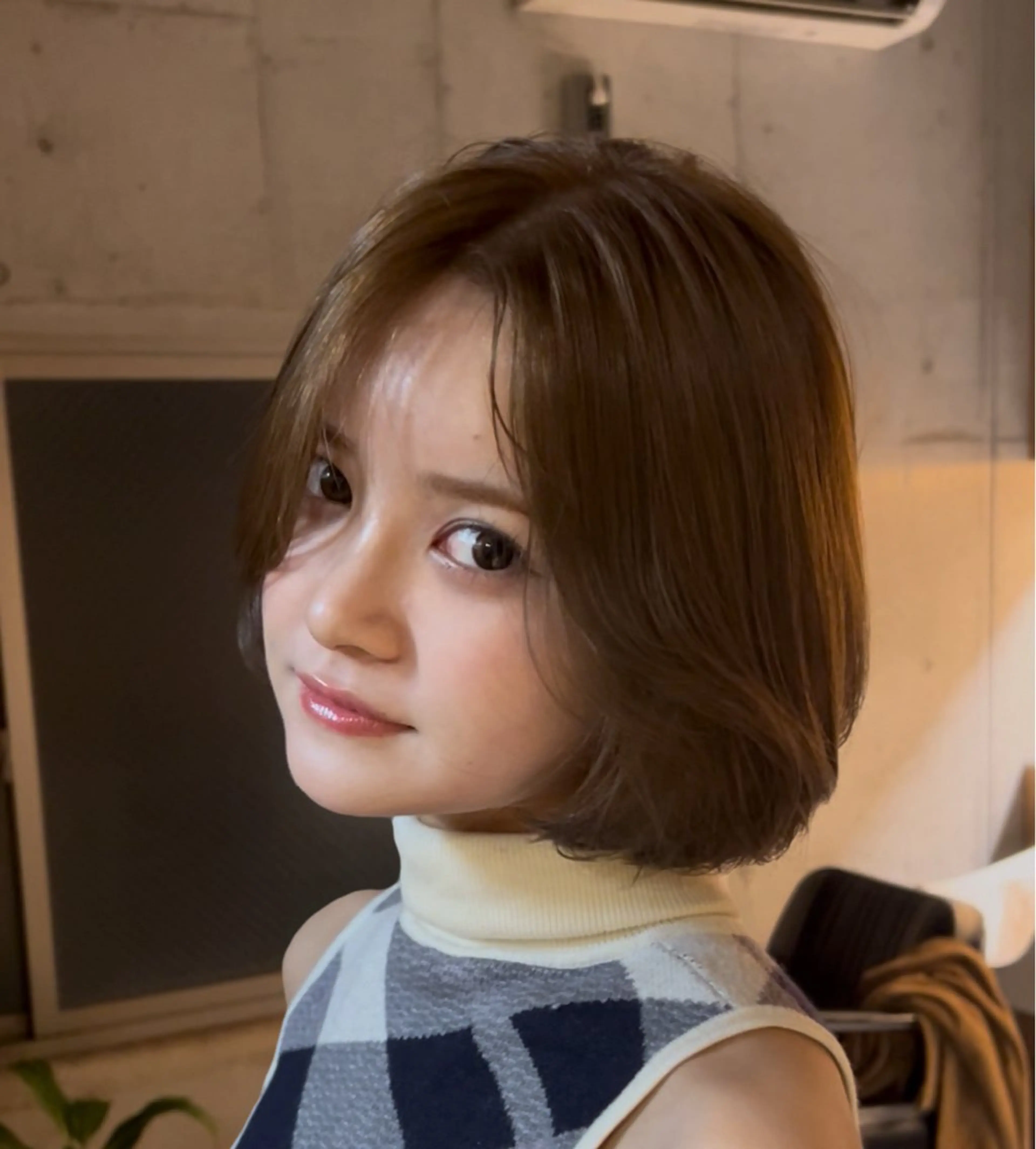 カラー ohasi yunaのヘアスタイル