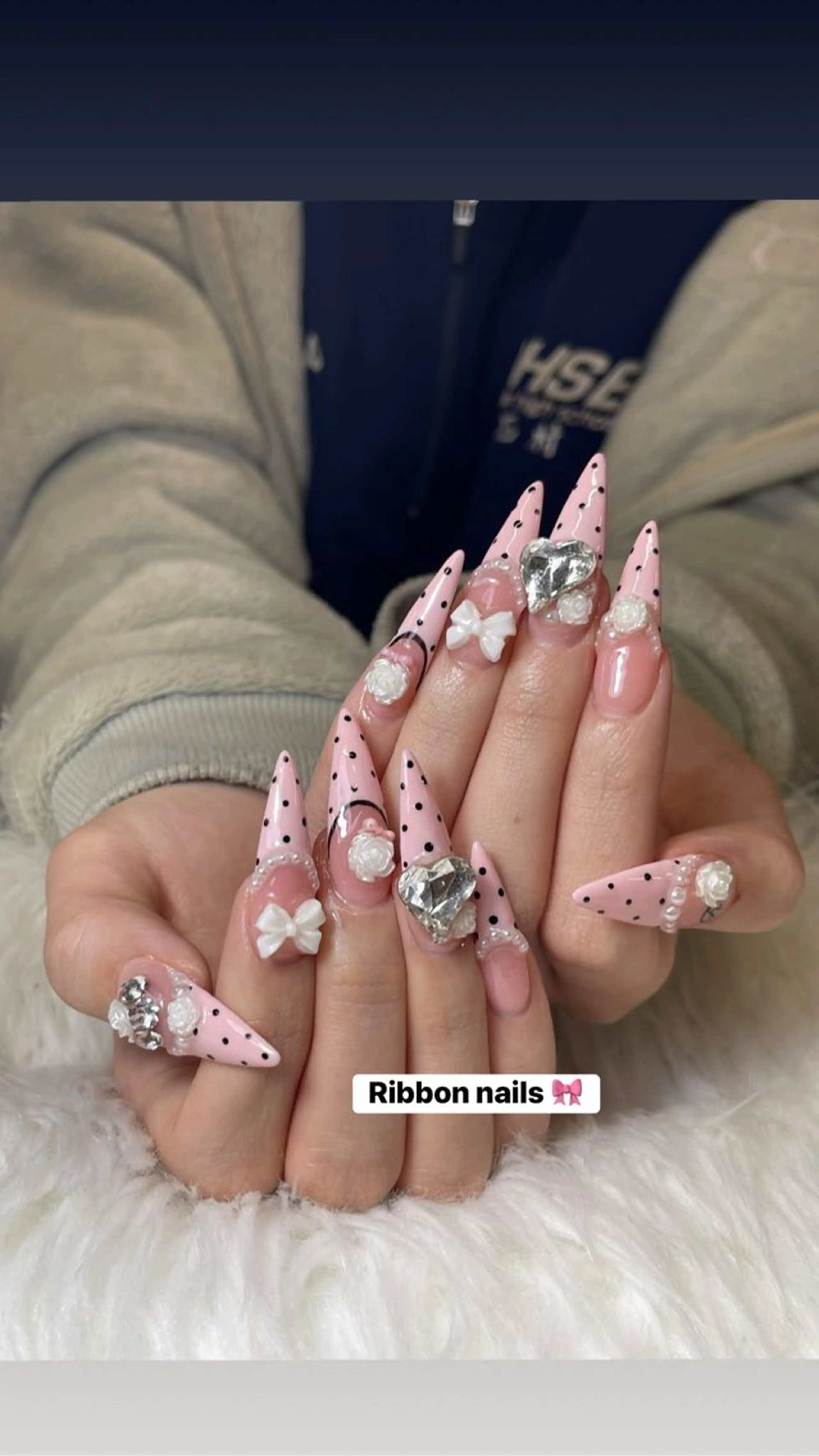 ネイル アートネイル スカルプネイル ストーンネイル ネイルチップ ハンドネイル Suka Nailのネイルデザイン