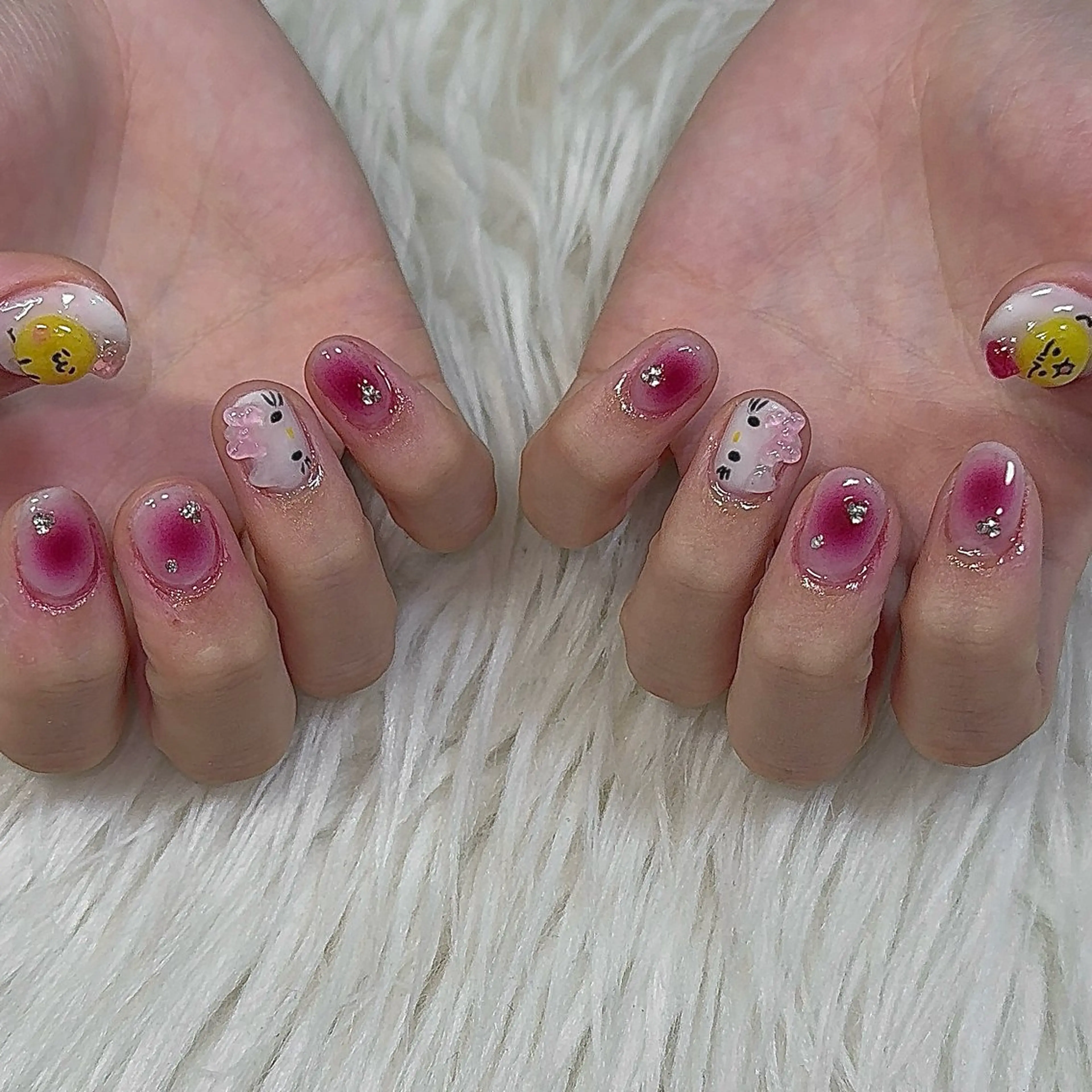 ネイル ハンドネイル 黒川 実祐のネイルデザイン