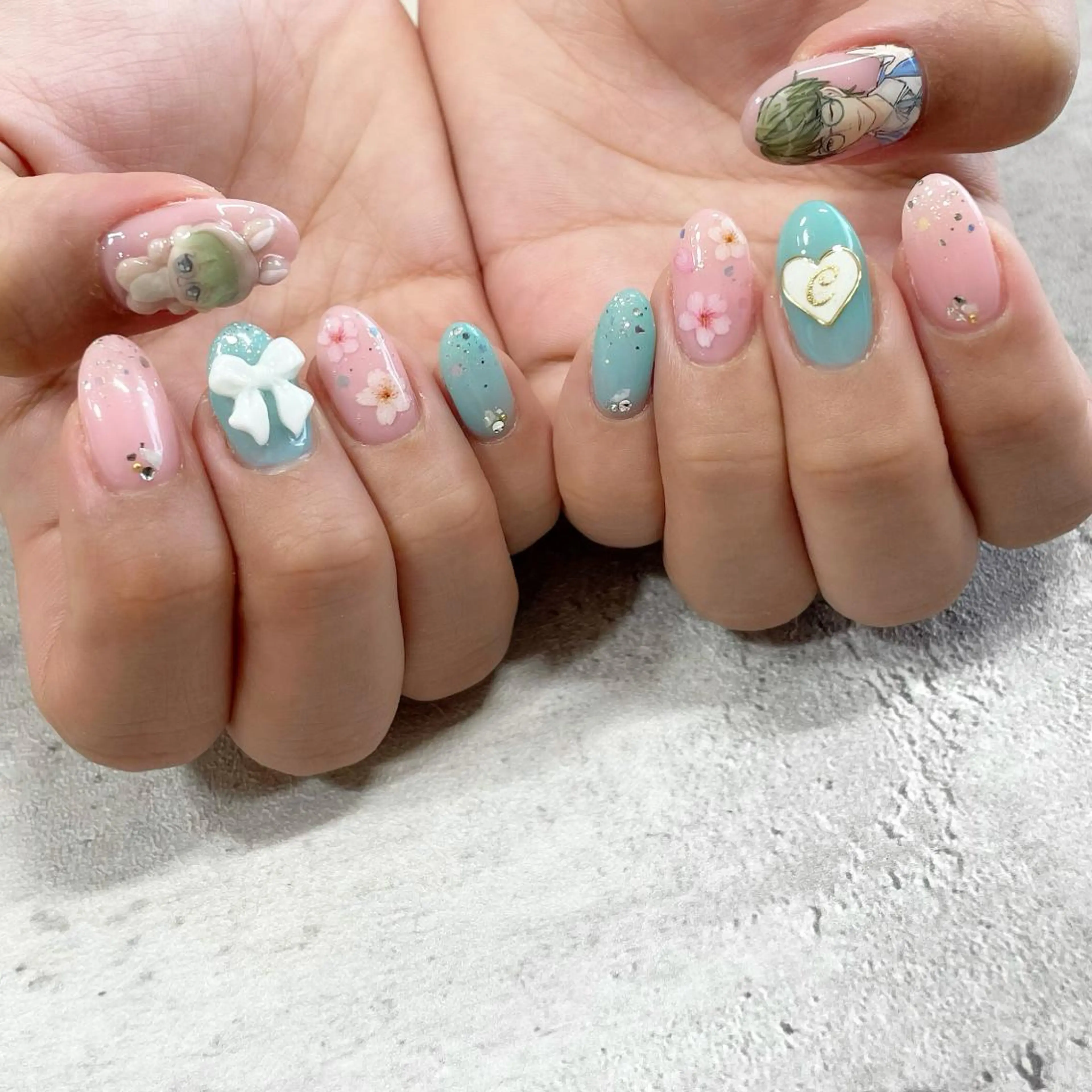 ネイル 東 千夏のネイルデザイン