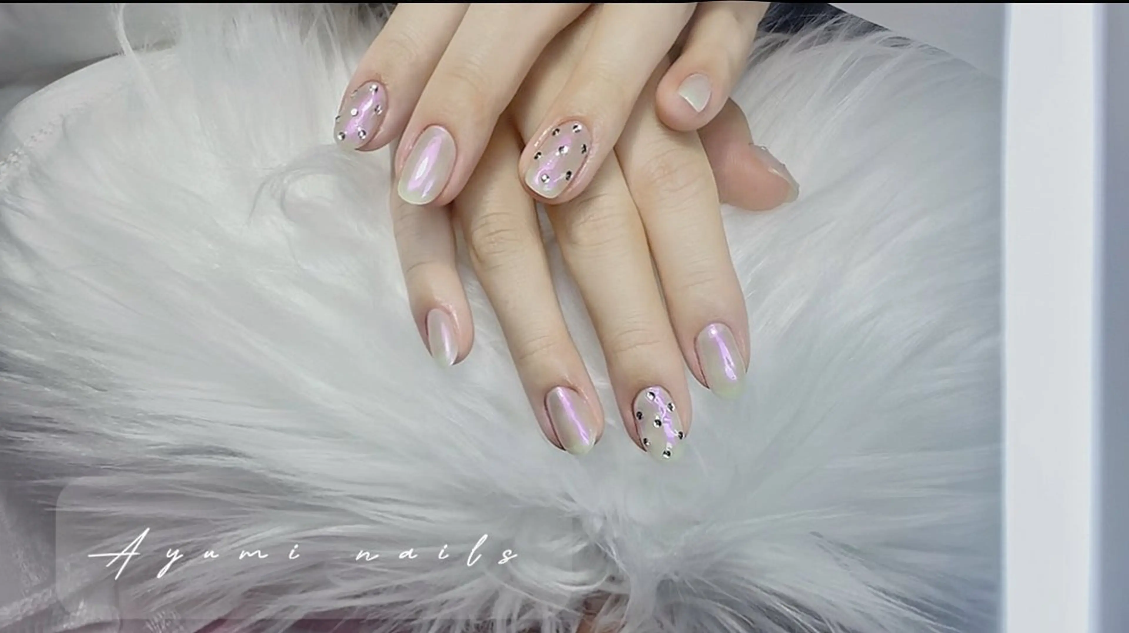 ネイル YUMI ニュアンスnailsのネイルデザイン