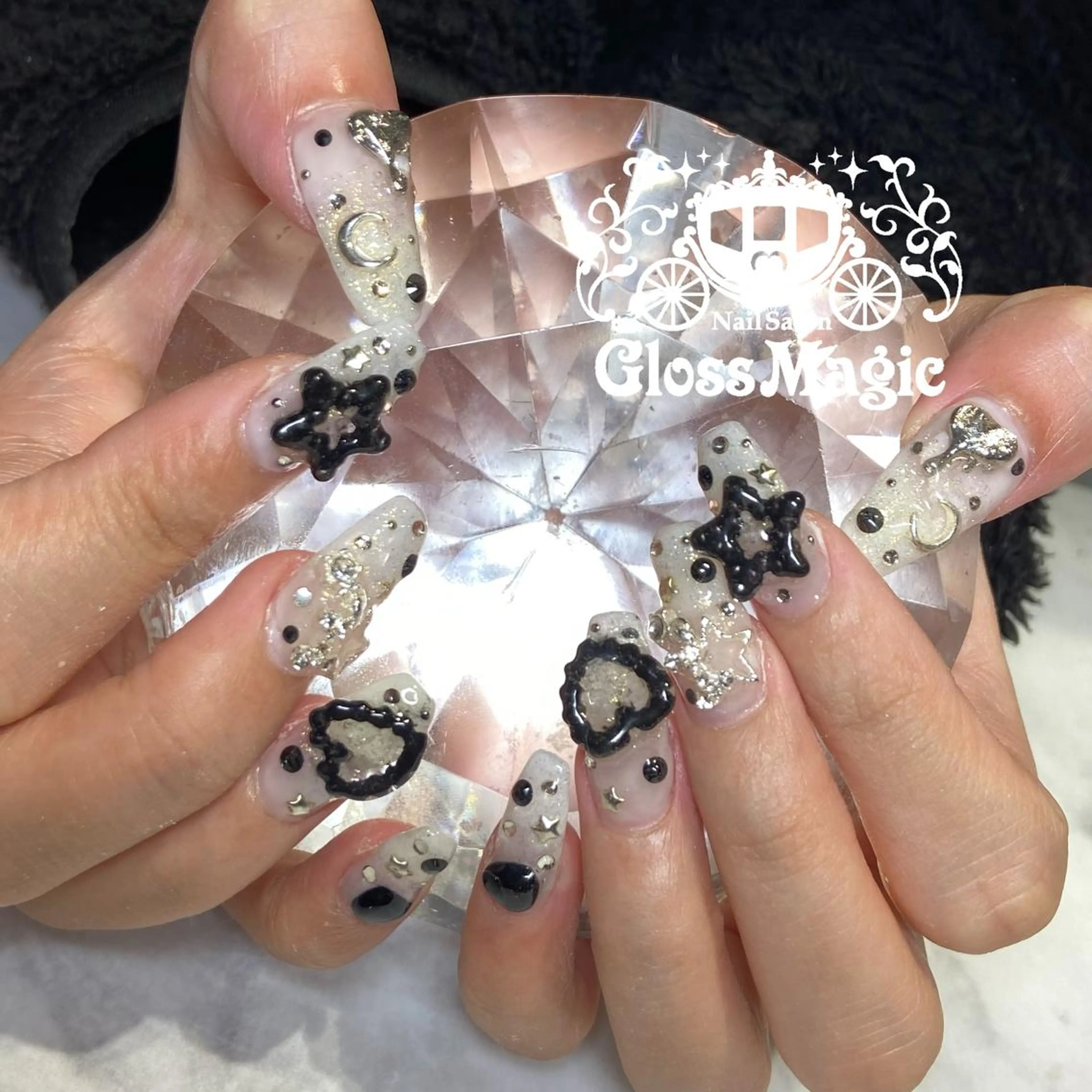 ネイル ロングネイル ハンドネイル YUN 💅のネイルデザイン