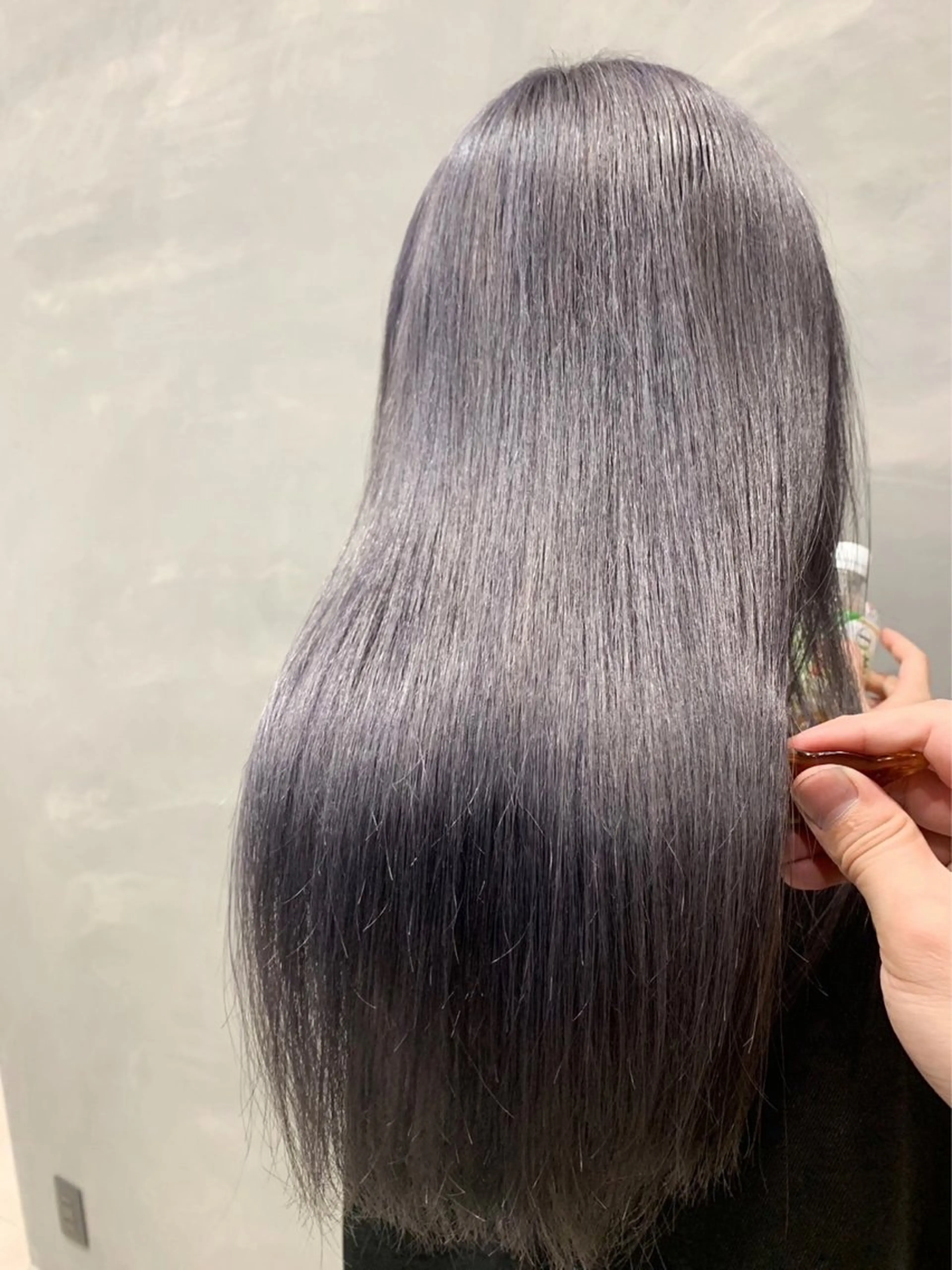 ロング ヘアカラー newiネウィ _naoのヘアスタイル