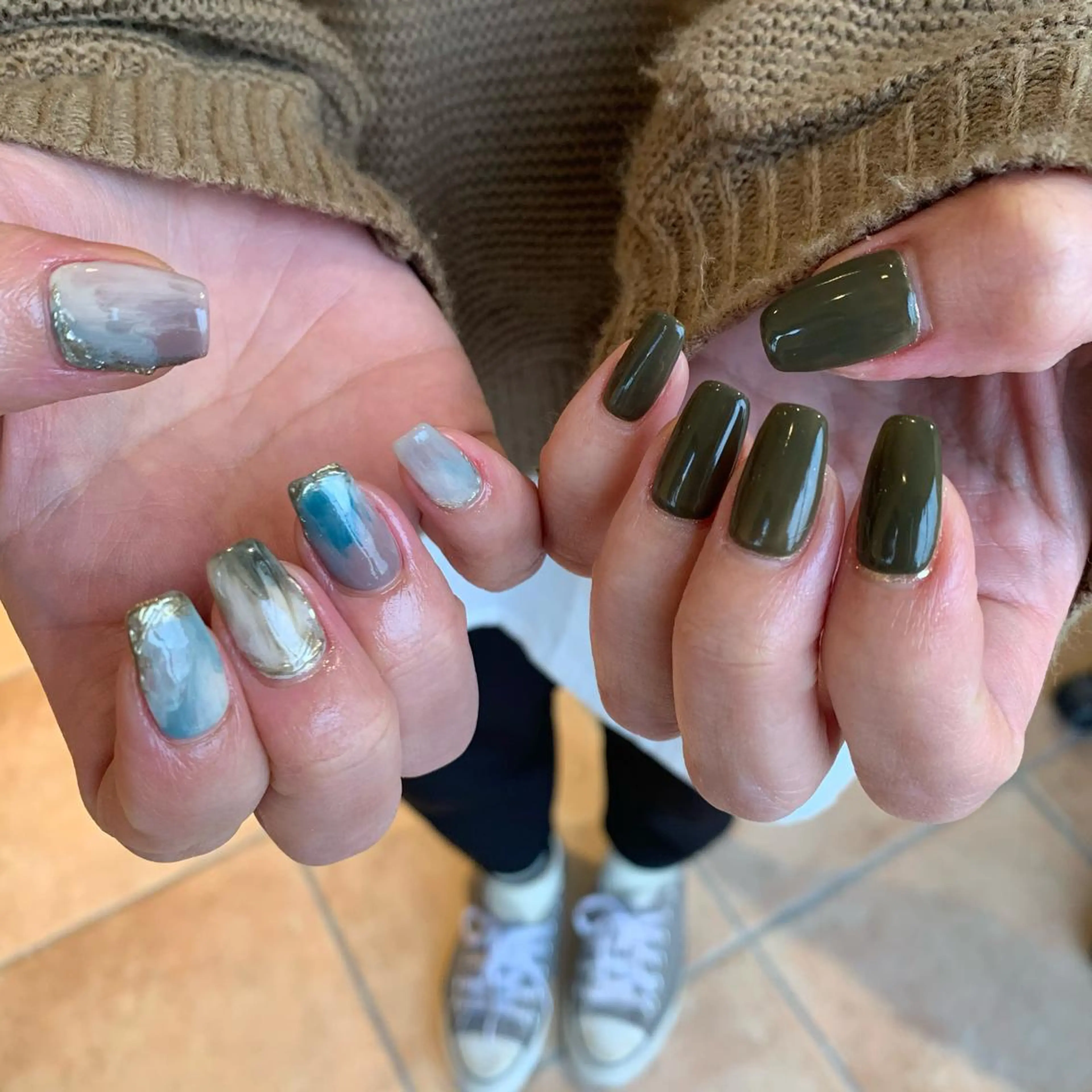 ネイル ゴールド ハンドネイル 佐藤 穂乃香のネイルデザイン