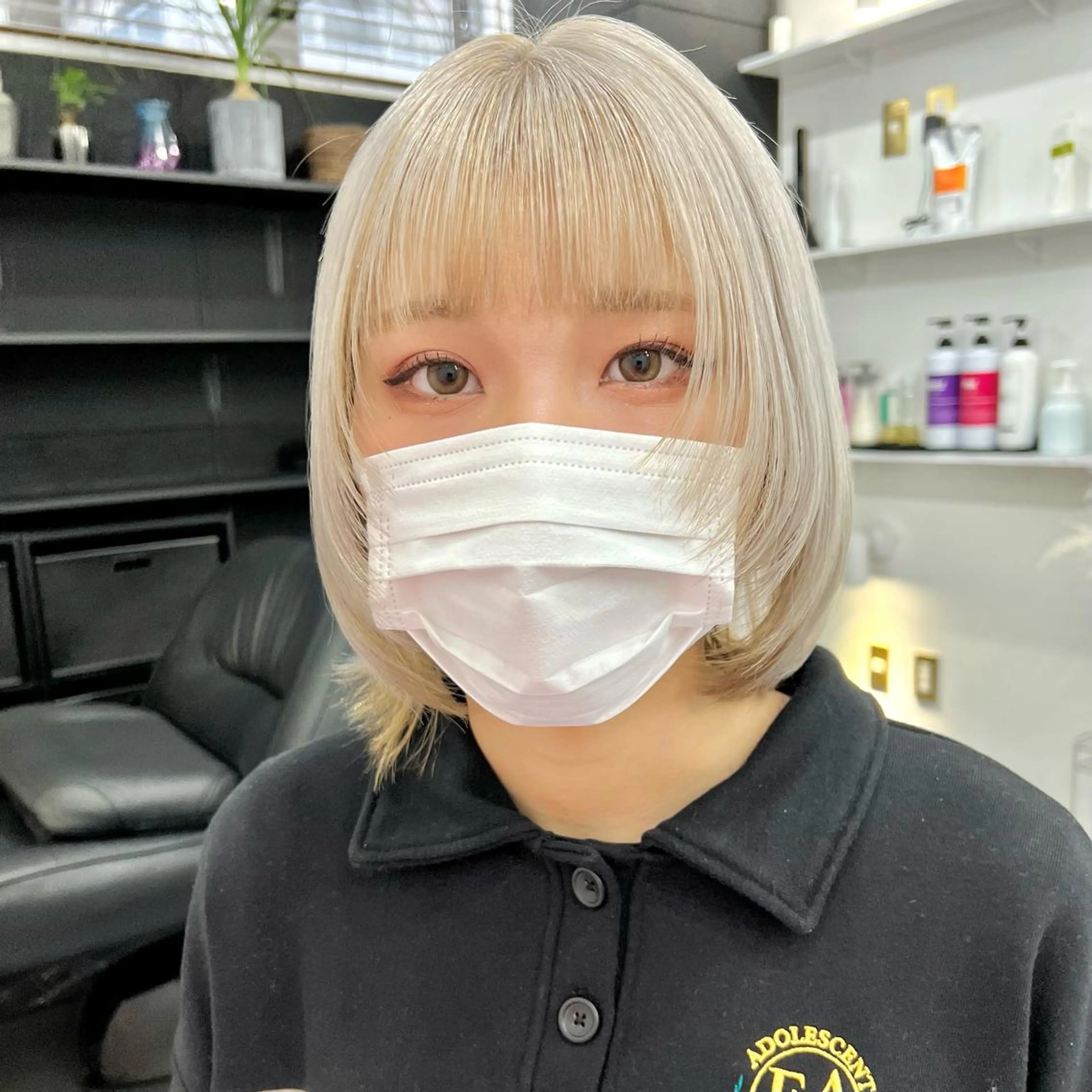 ショート カラー ブリーチ ハイトーンカラー ケアブリーチ×ハイト ーン専門/SHOTAのヘアスタイル