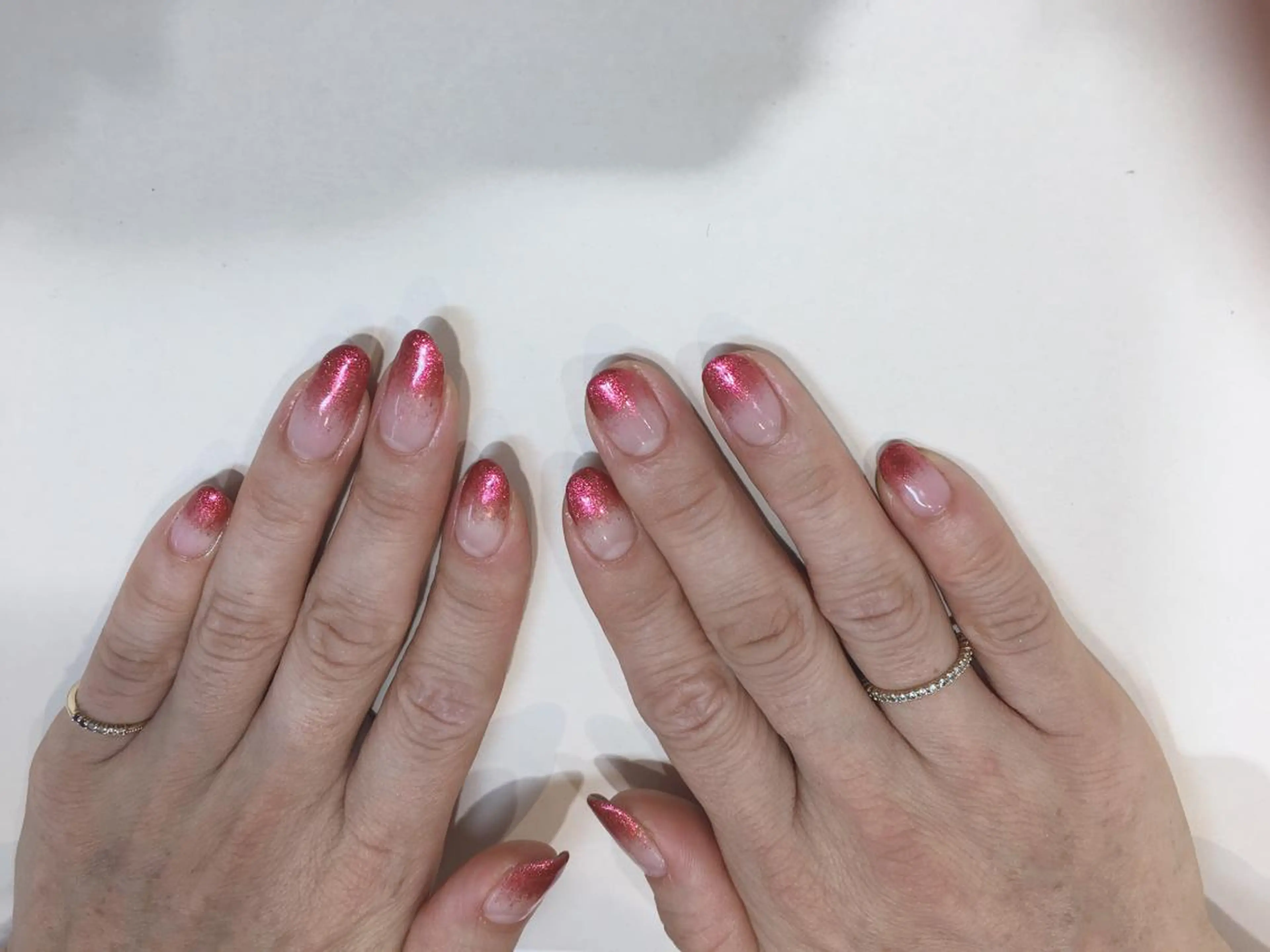 ネイル グラデーション ラメ(グリッター) 赤色 JurerEye☆ Marikoのネイルデザイン