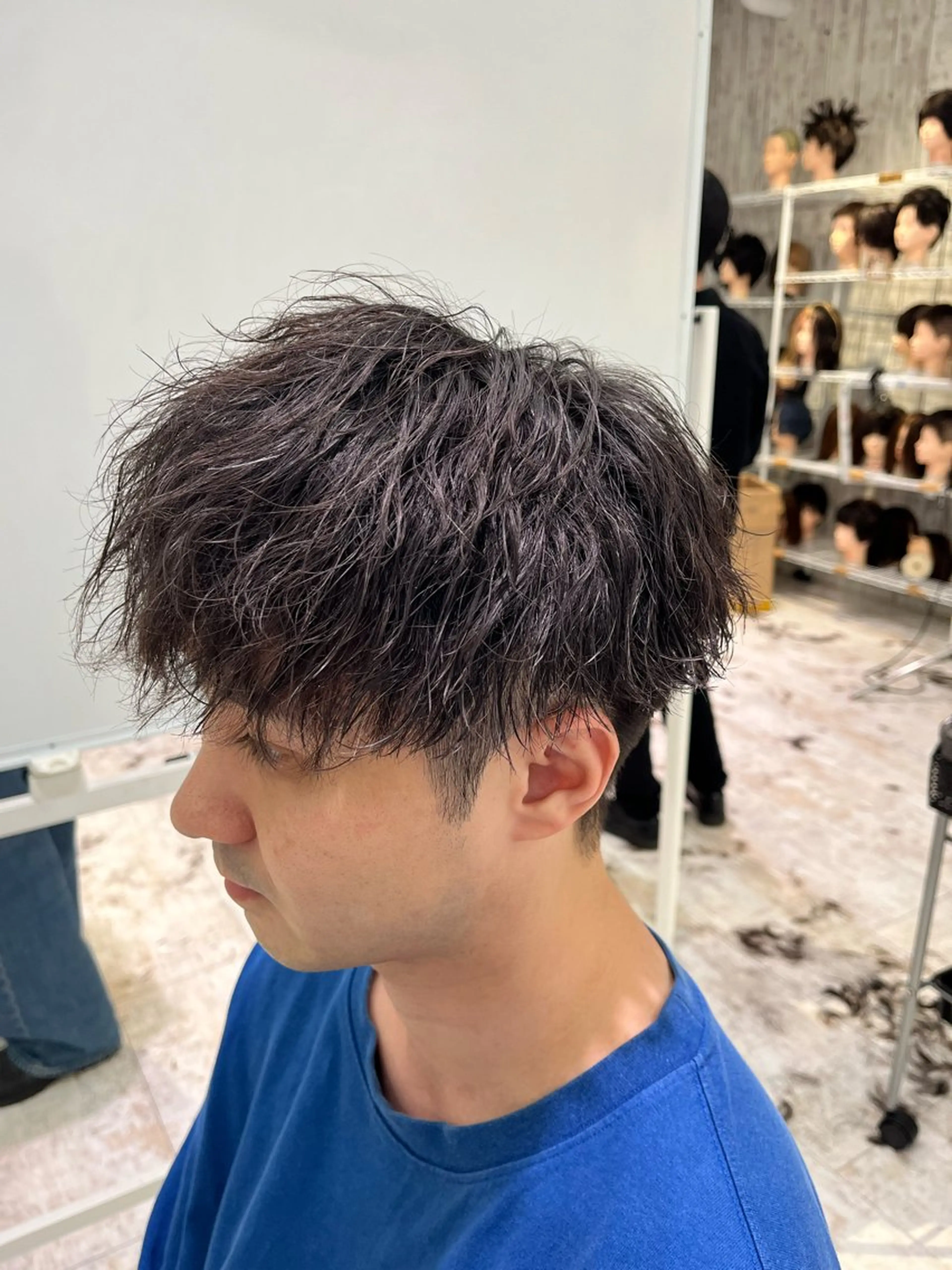 パーマ メンズ noa 似合わせ︰ 透明感︰韓国風のヘアスタイル