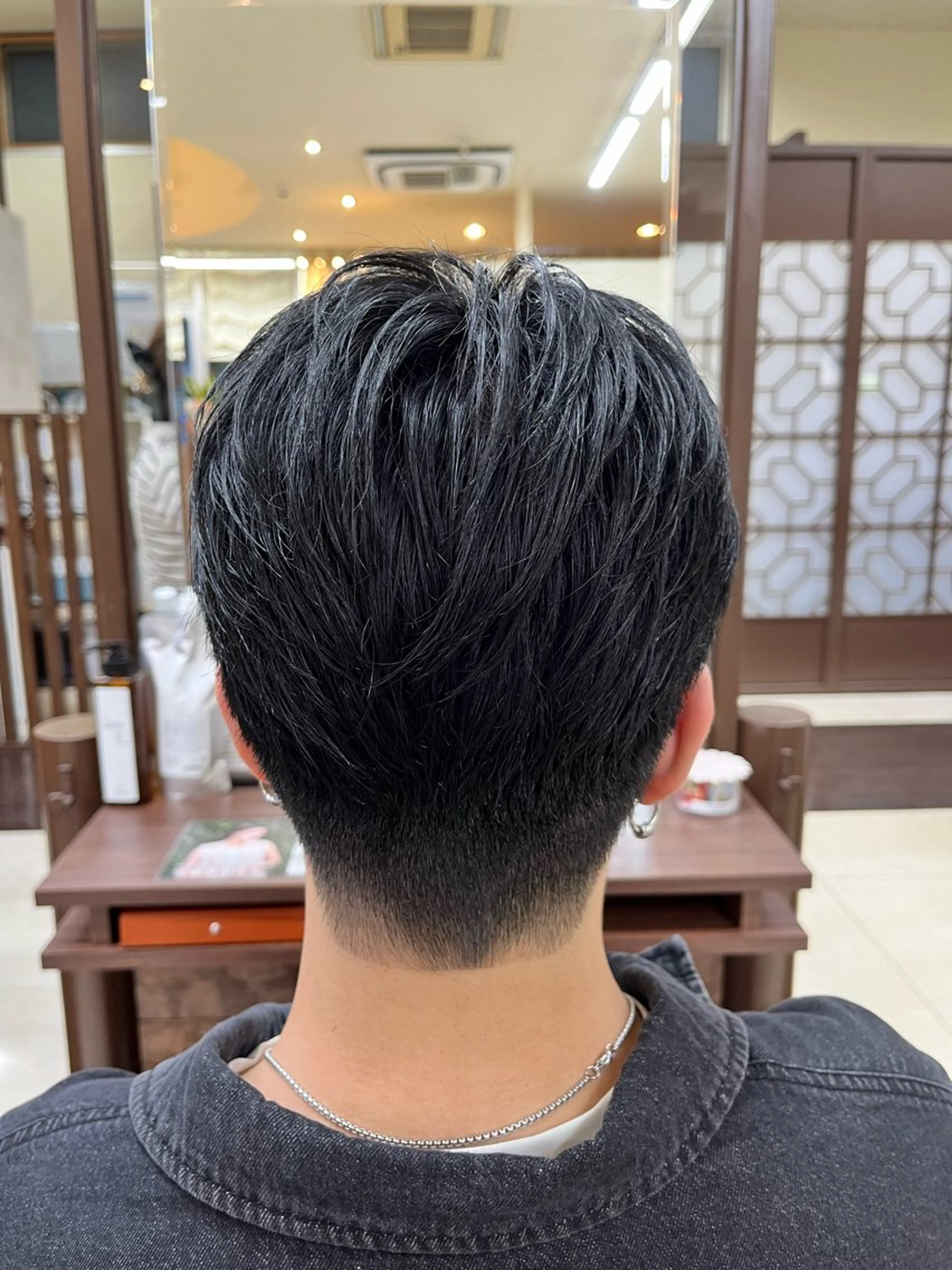 ショート パーマ メンズ センターパート 刈り上げ 🧊メンズ特化🧊 高木航希のヘアスタイル