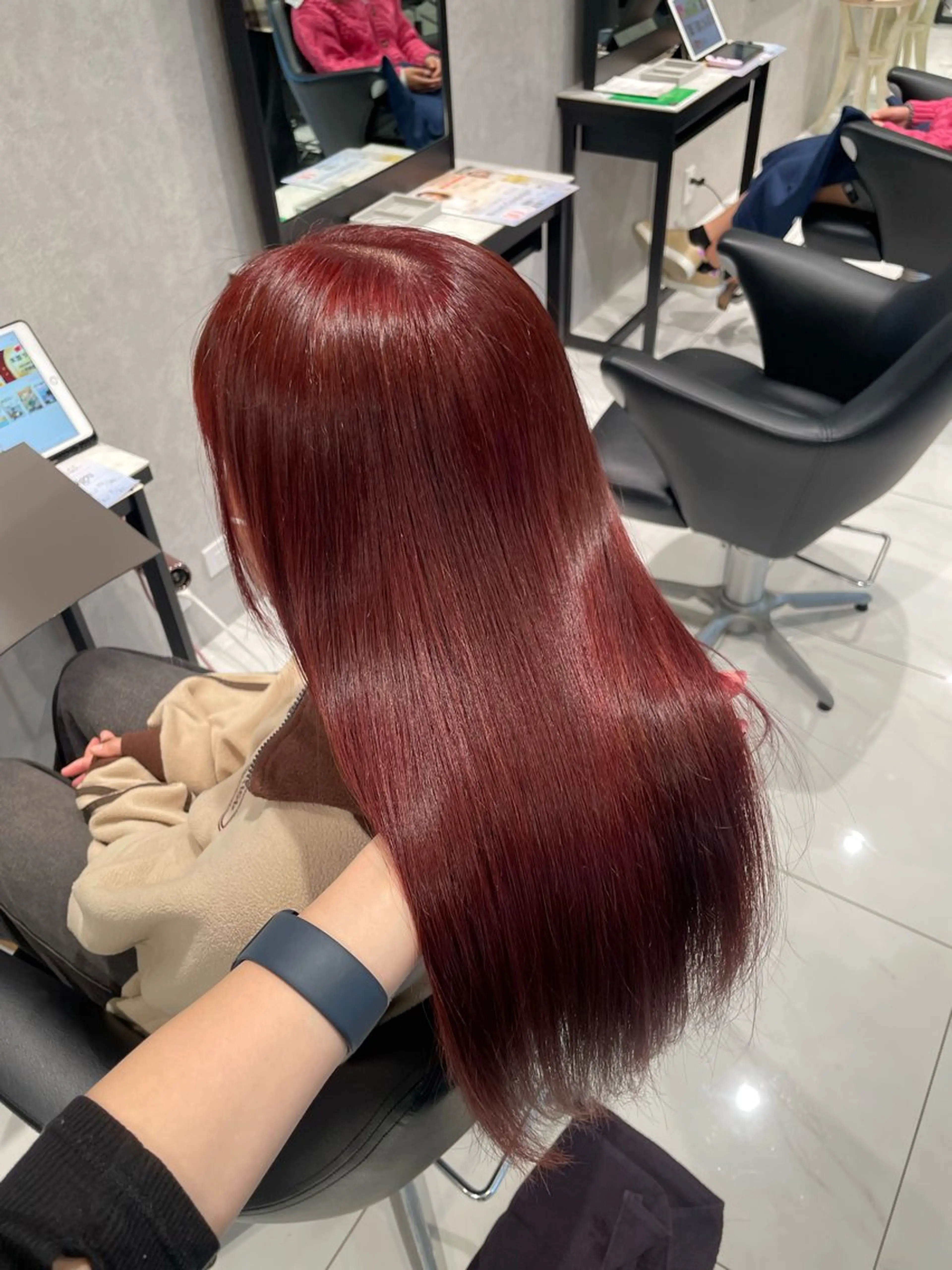 ロング 内藤 藍夏のヘアスタイル