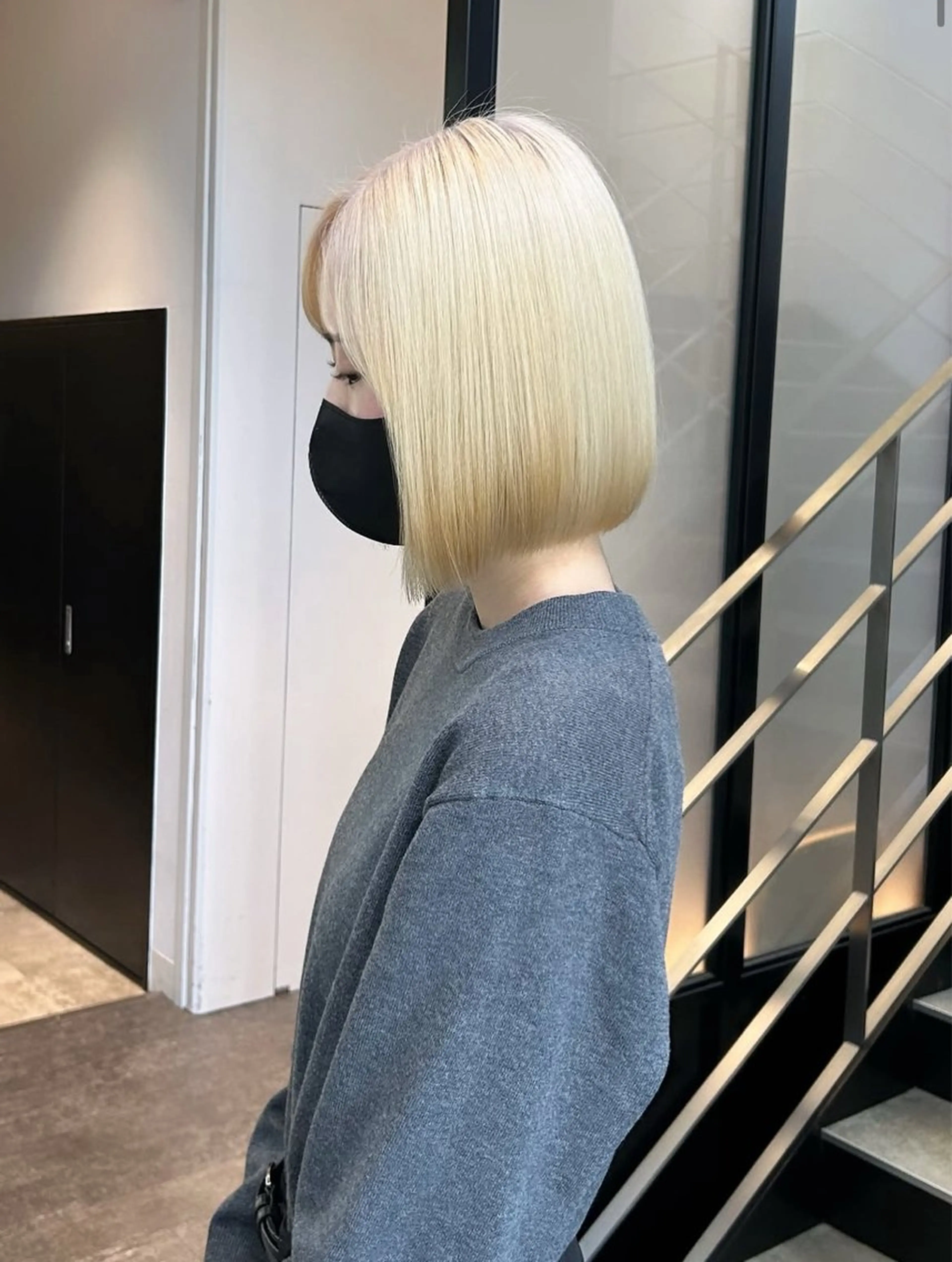 ミディアム カラー ブロンド ハイトーンカラー ヘアカラー stylist 🌸 kana.のヘアスタイル