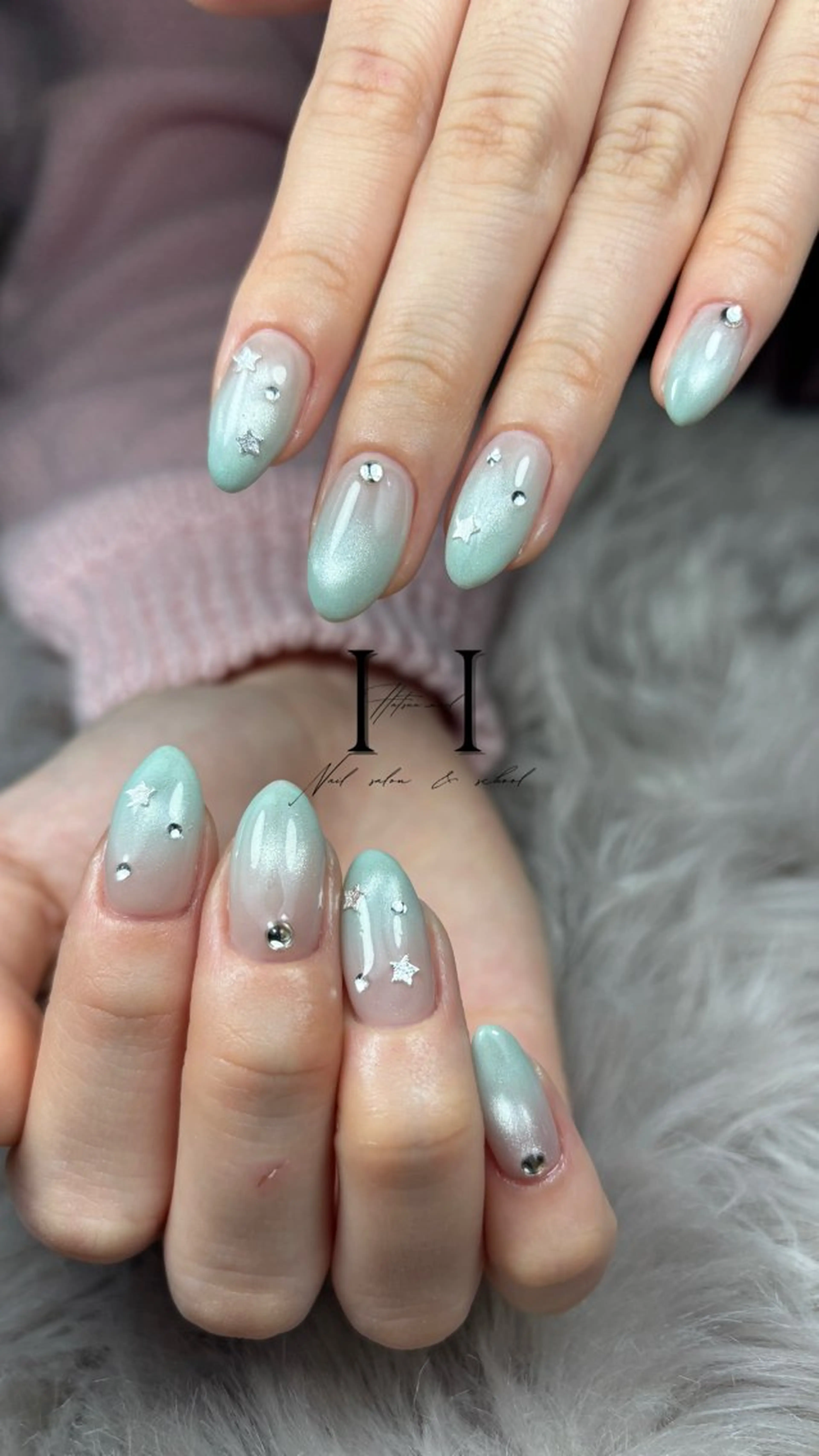 ネイル マグネットネイル HatsuuNail salonアリスのネイルデザイン