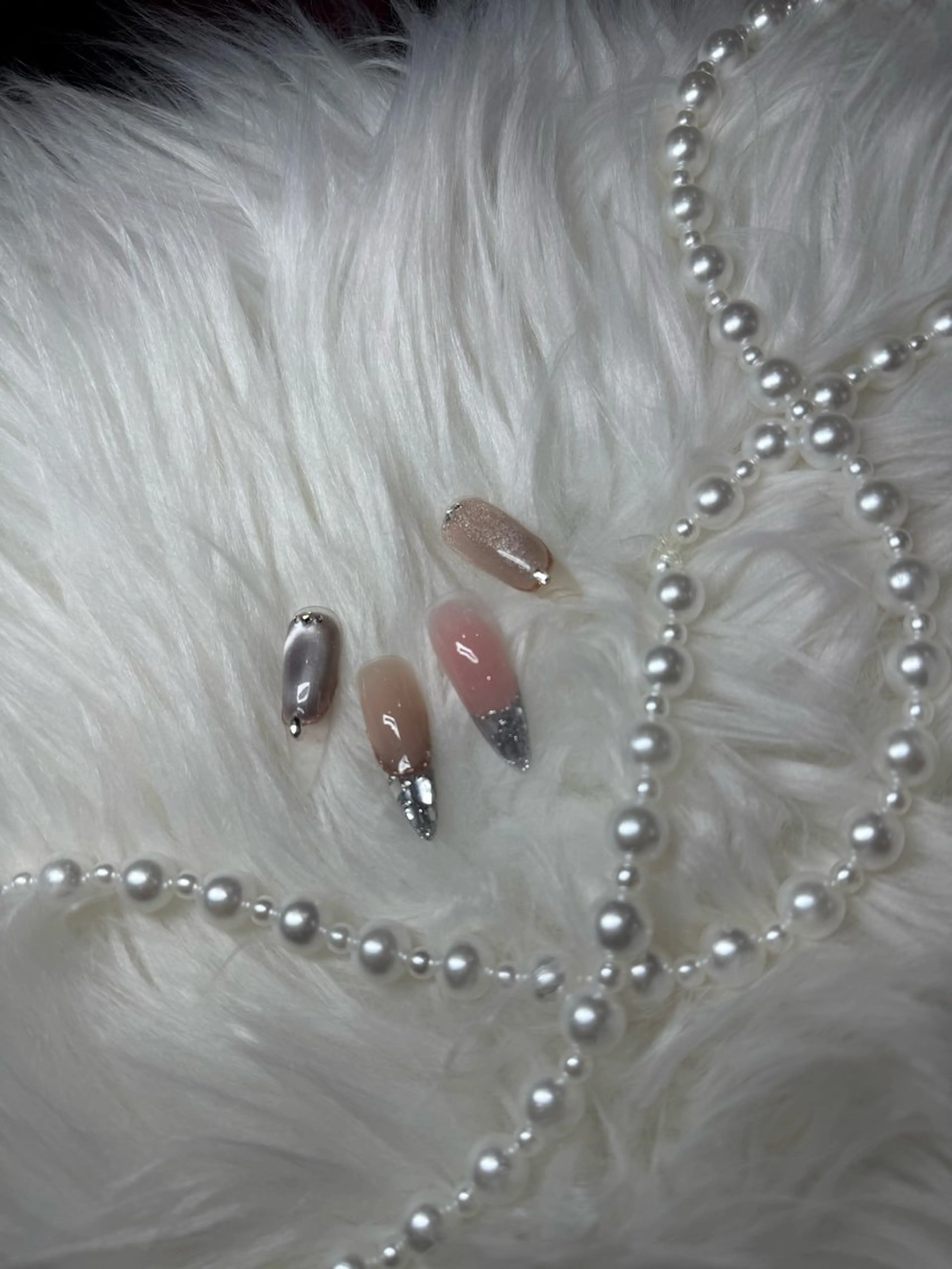 ネイル フレンチネイル ガラスフレンチ ハンドネイル ꕤ︎︎牧野 麻衣ꕤ︎︎のネイルデザイン