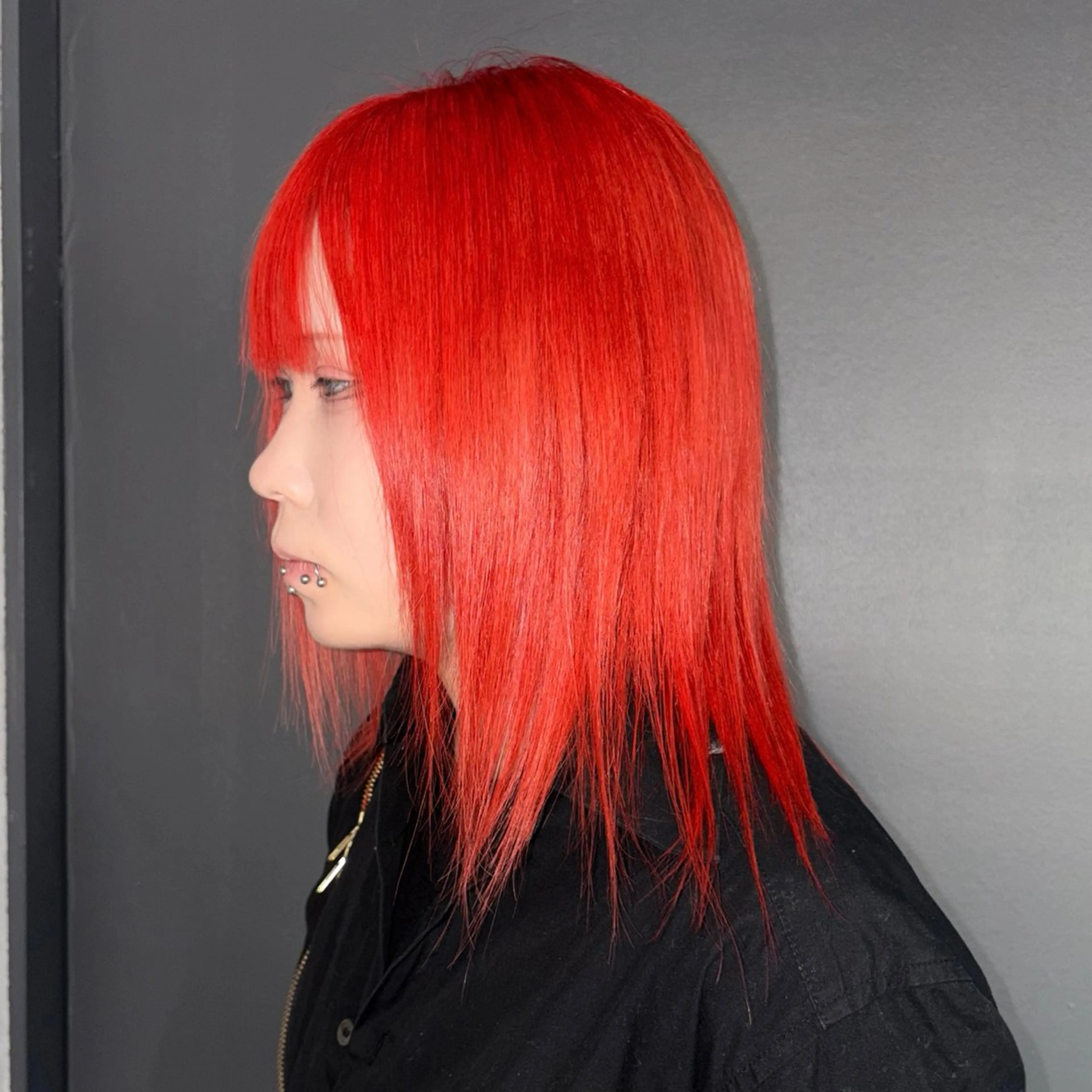 ミディアム カラー ハイトーンカラー ヘアカラー ★デザインカラー ハイトーン ももか★のヘアスタイル