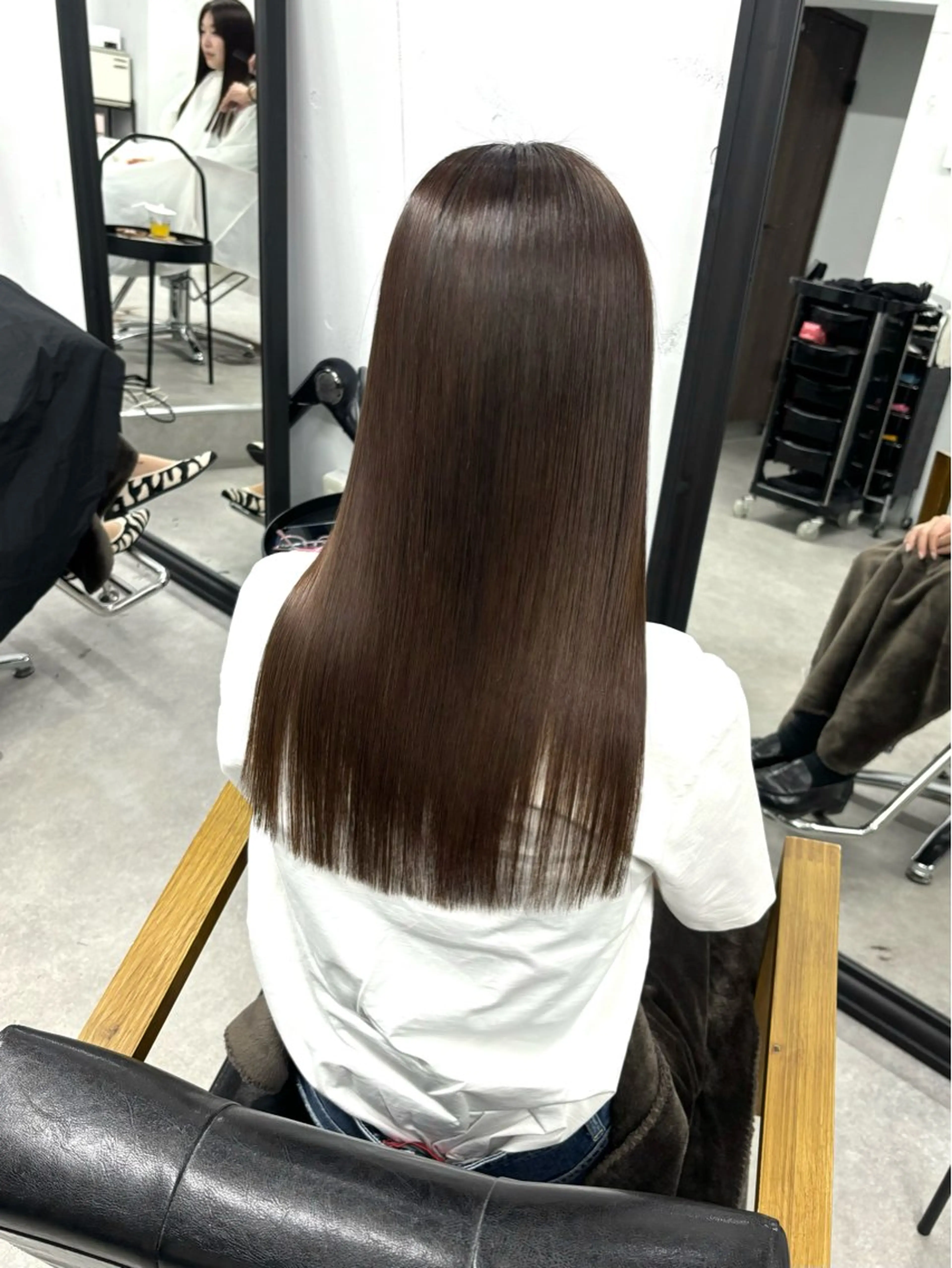 ロング 髪質改善 縮毛矯正 トリートメント darts所属・マツダ レンのヘアスタイル