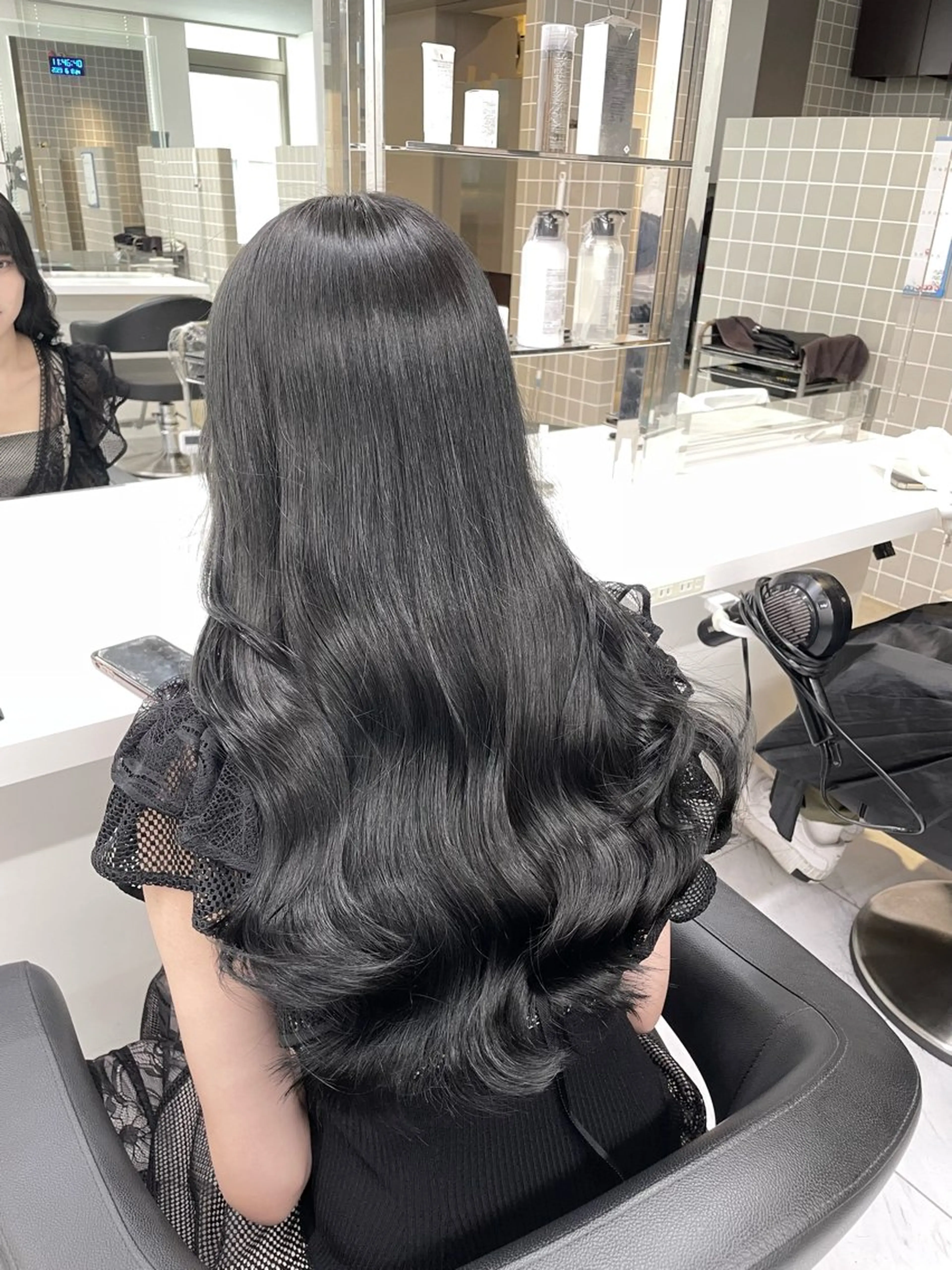 ロング カラー *モデル募集🤍横浜 透明感カラー🫧のヘアスタイル