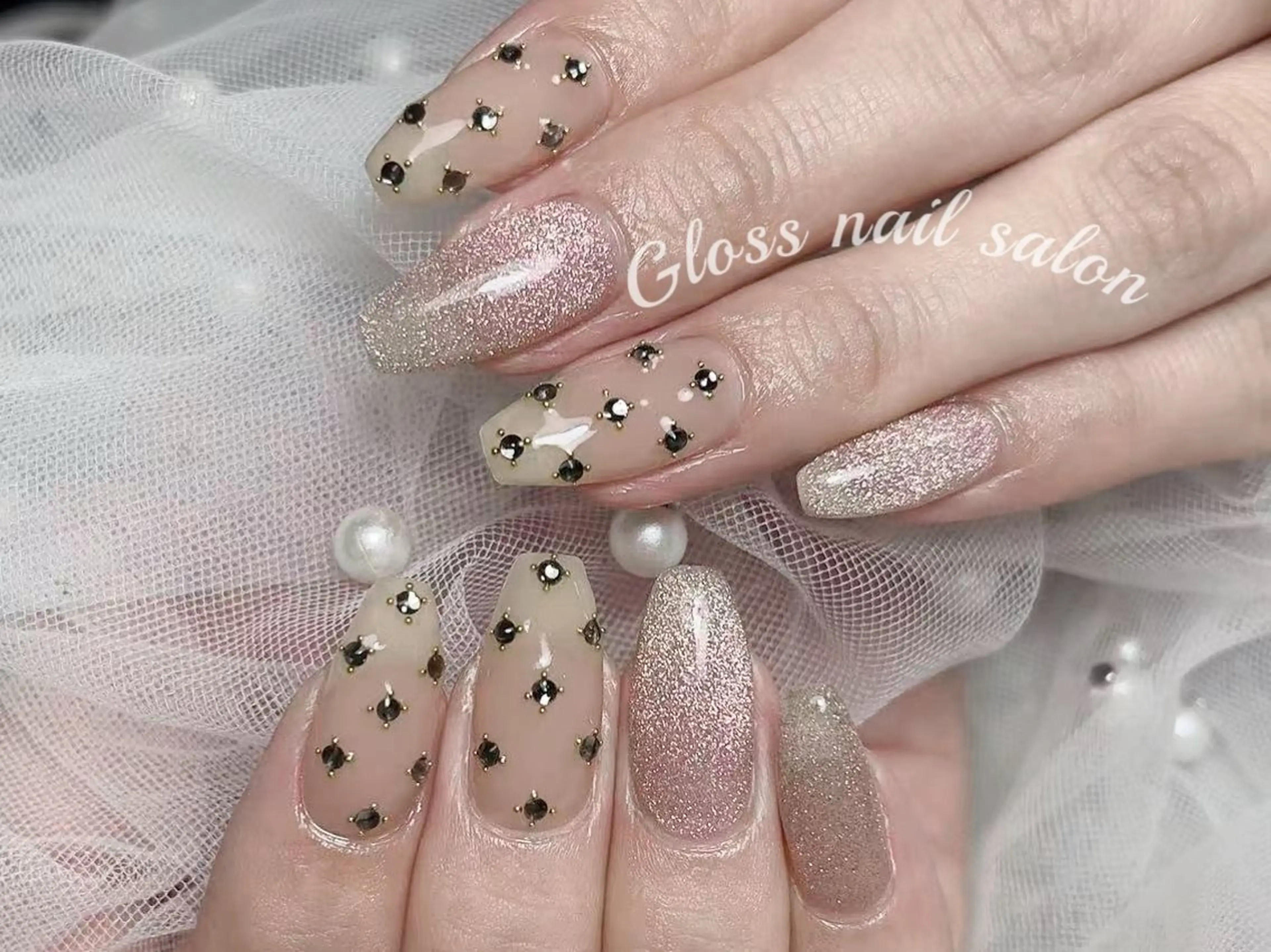 ネイル Gloss nail ジェル&長さだし専門のネイルデザイン
