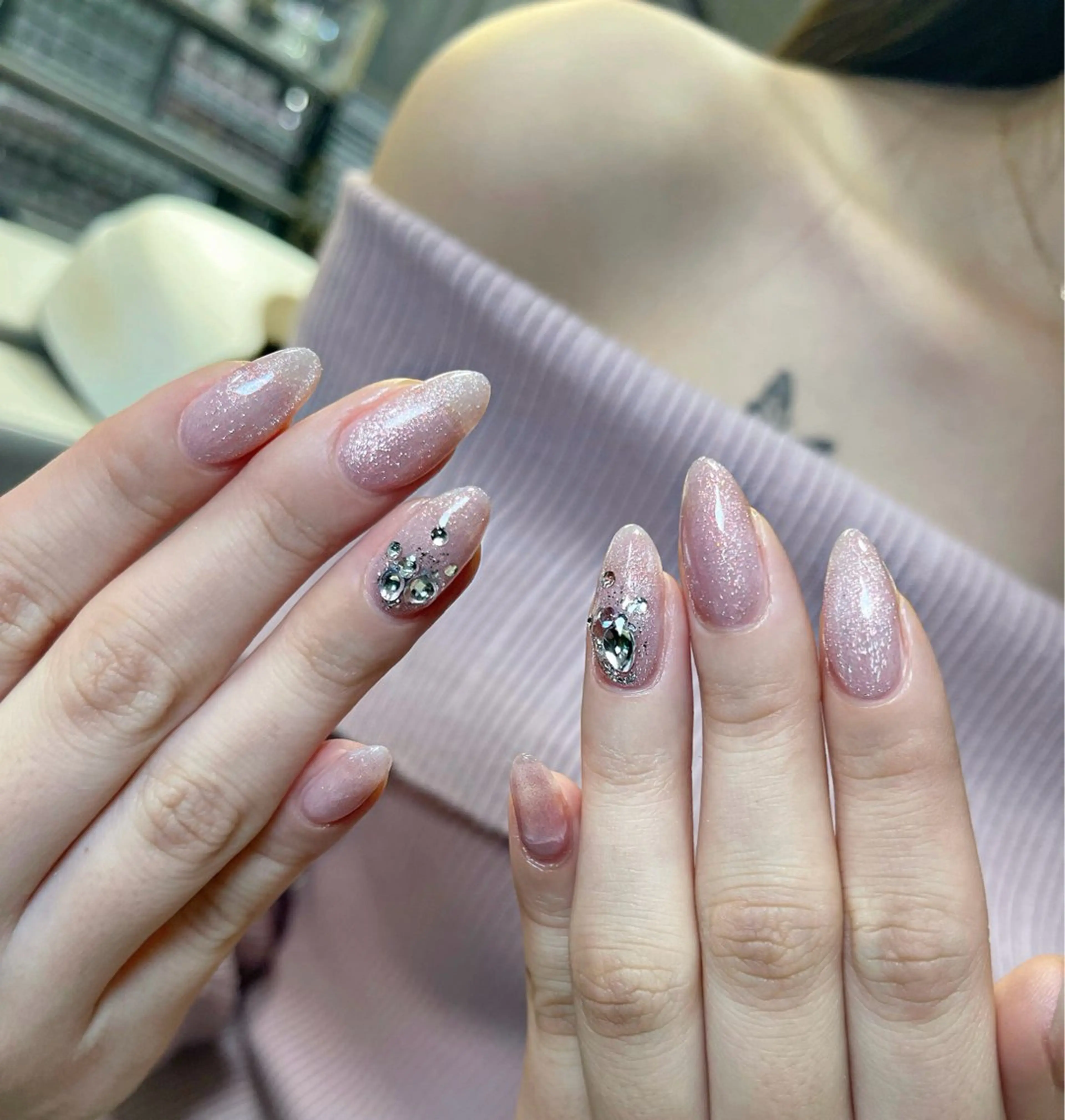 ミディアム めぐみのネイルサロン スタッフ練習のネイルデザイン