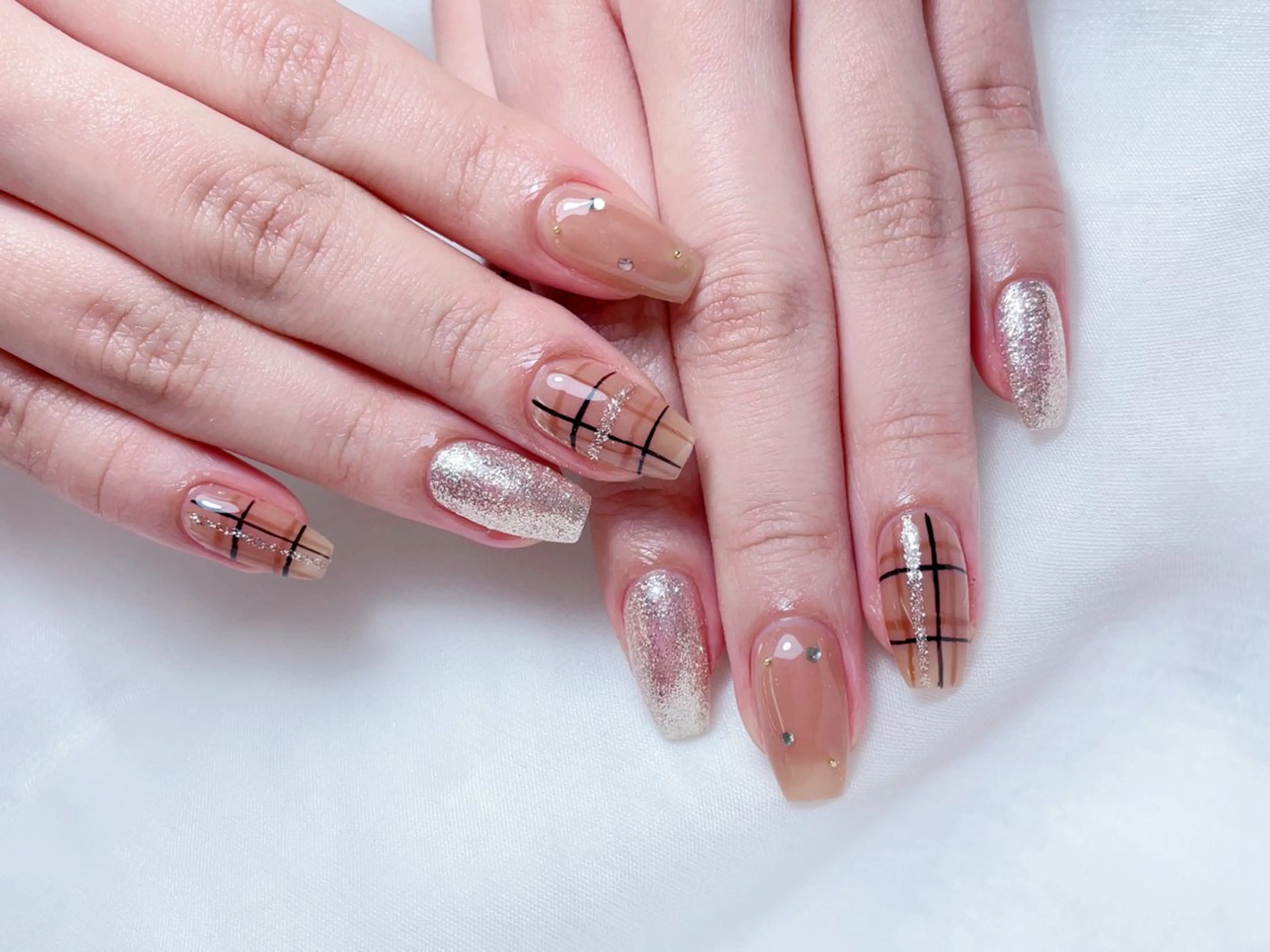 ネイル ハンドネイル M🌷nail 長さだし専門店のネイルデザイン