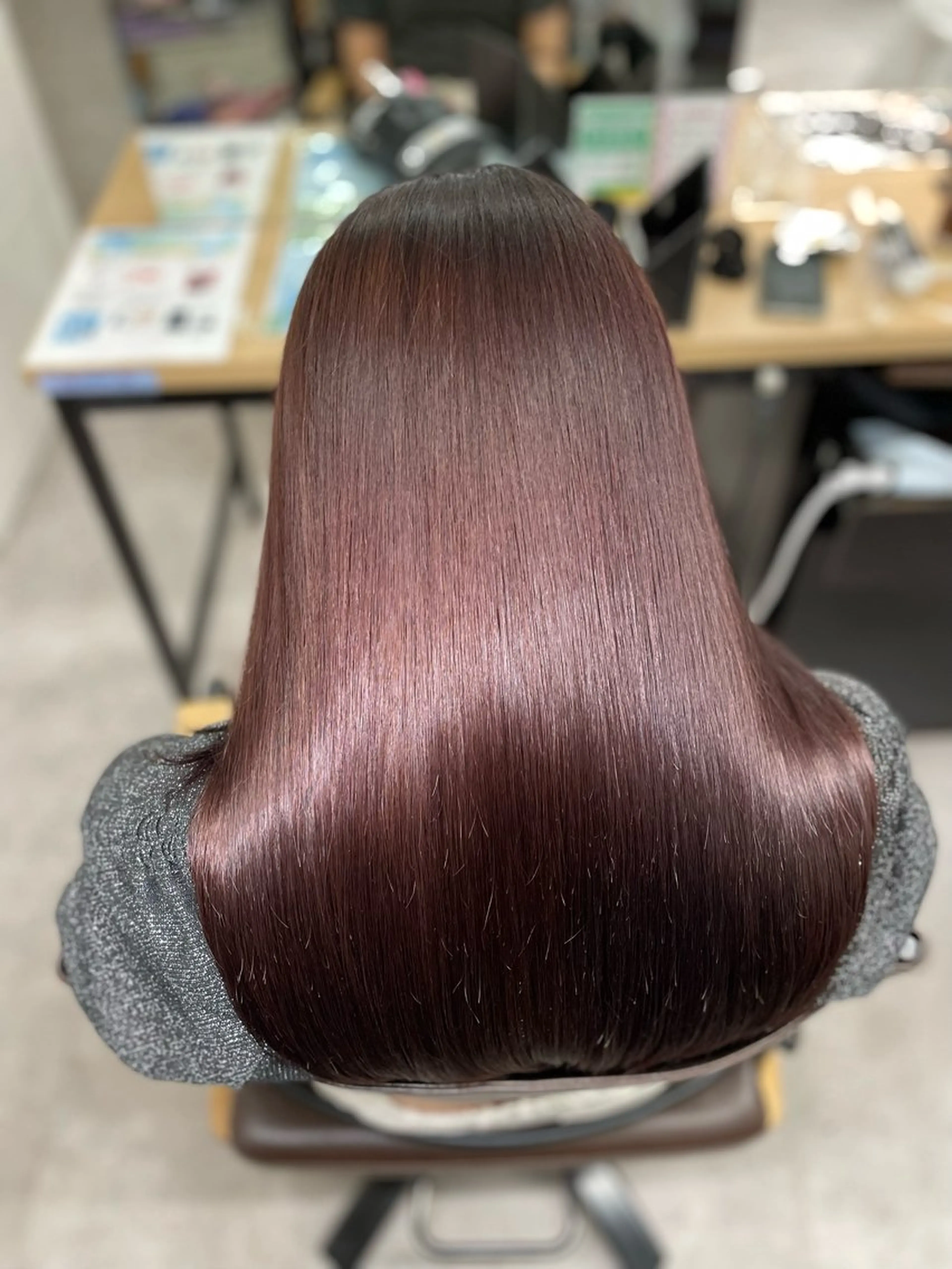 ロング カラー ブラウンカラー ピンクカラー 京谷 日向のヘアスタイル