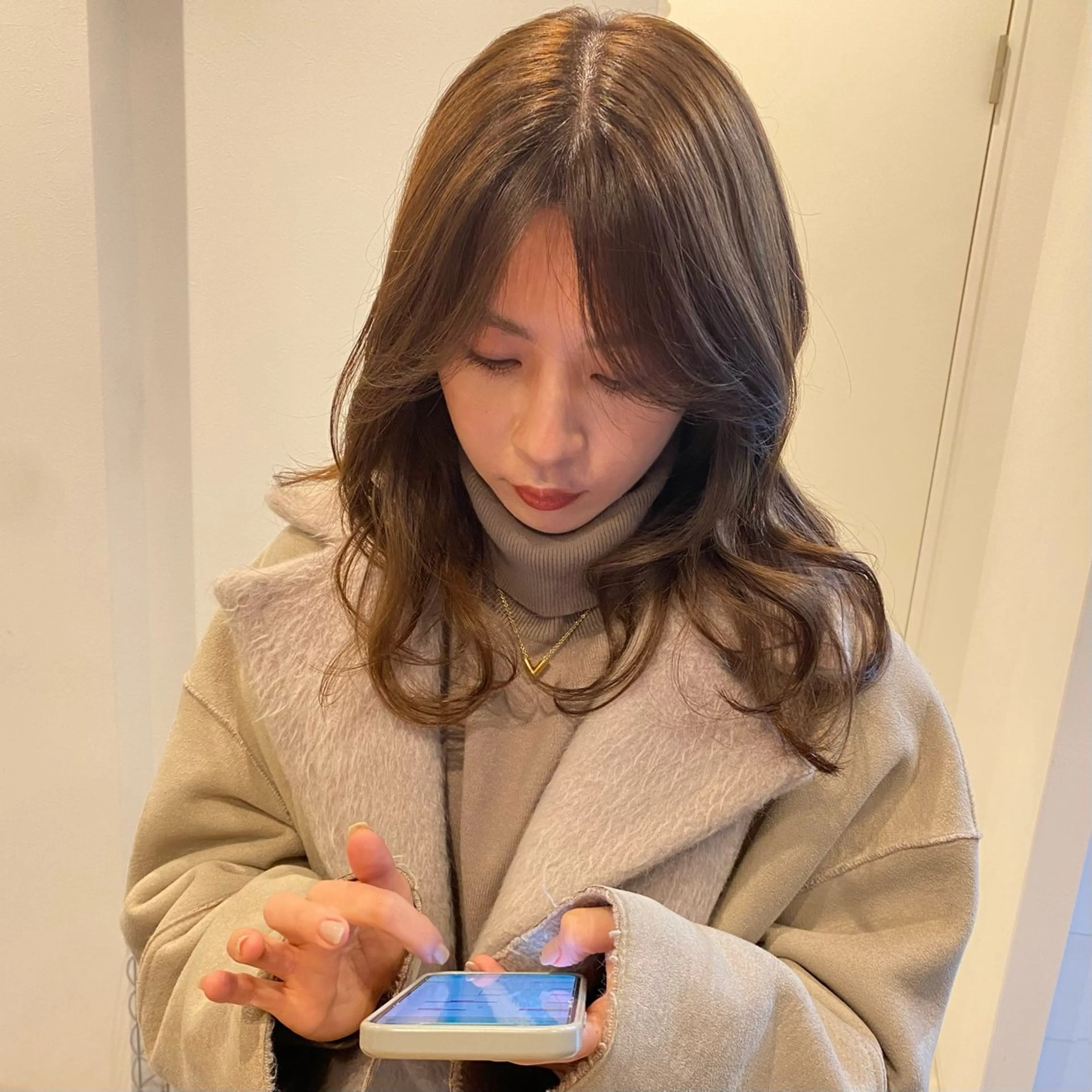 セミロング セミロングパーマ ハイライト 髪質改善 レイヤーカット ショート職人 美容師【KENTA】のヘアスタイル