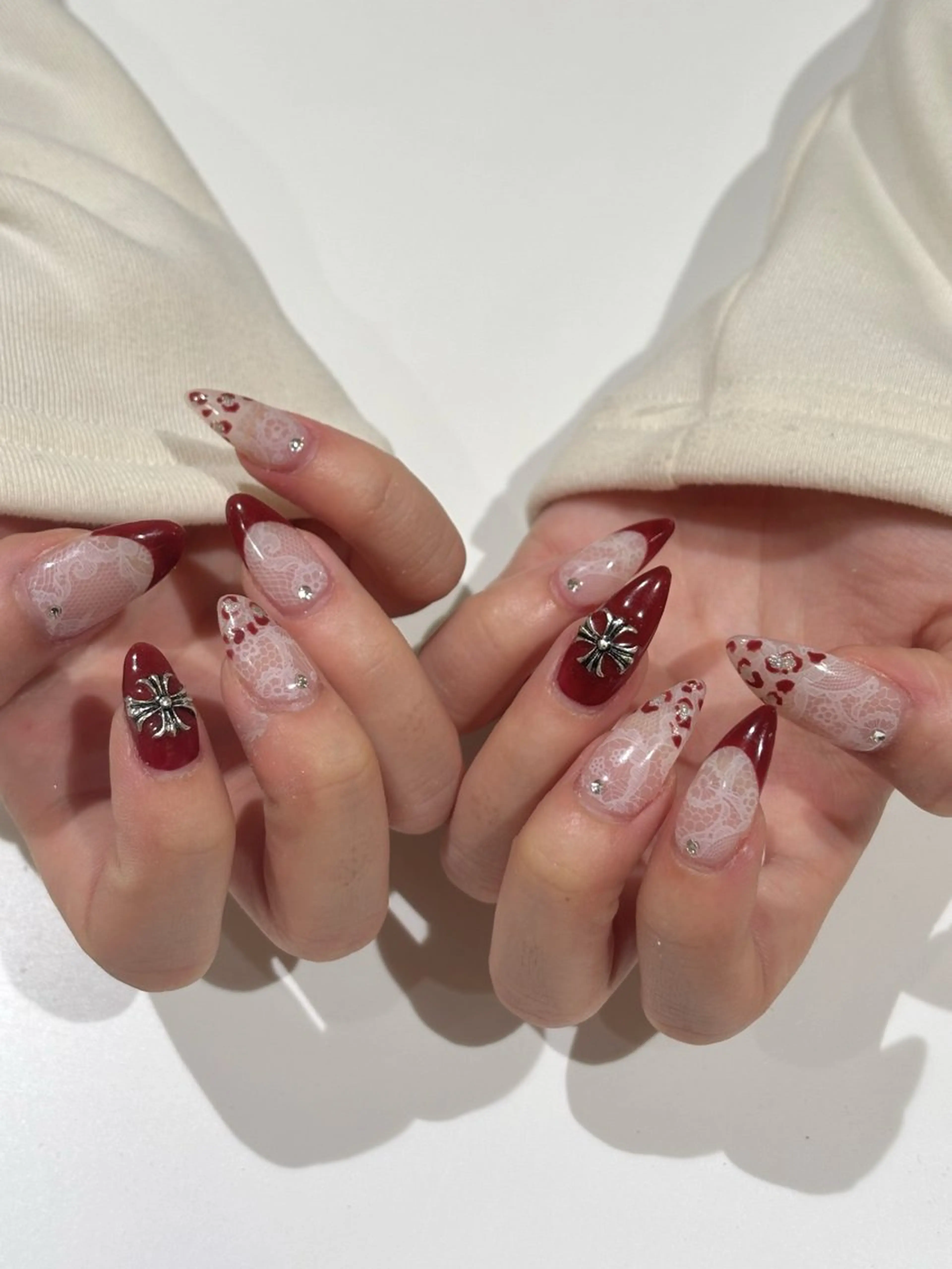 ネイル ハンドネイル REINA .のネイルデザイン