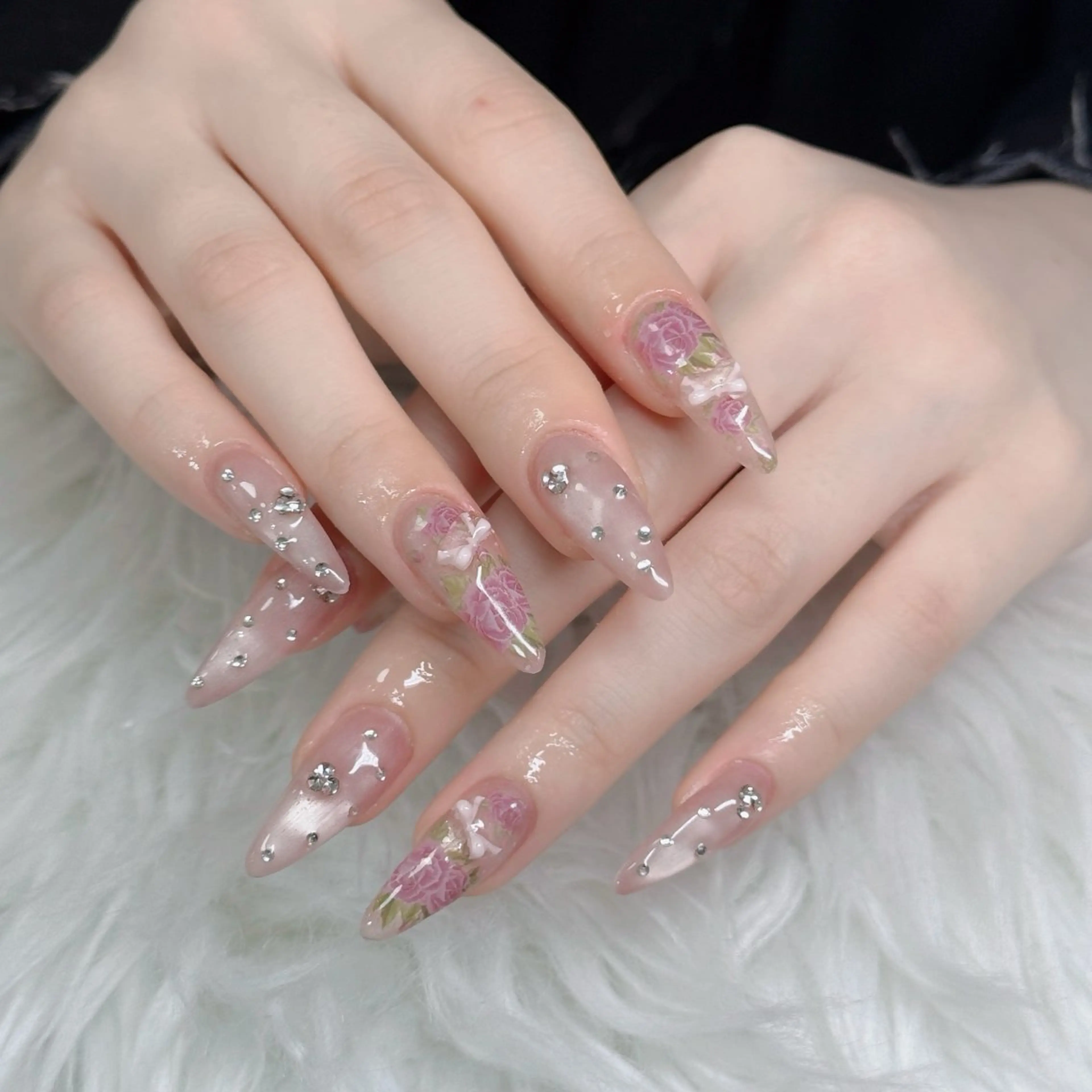 ネイル フットネイル フレンチネイル グラデーション 韓国ネイル ロングネイル ハンドネイル Hani Nail Salonのネイルデザイン