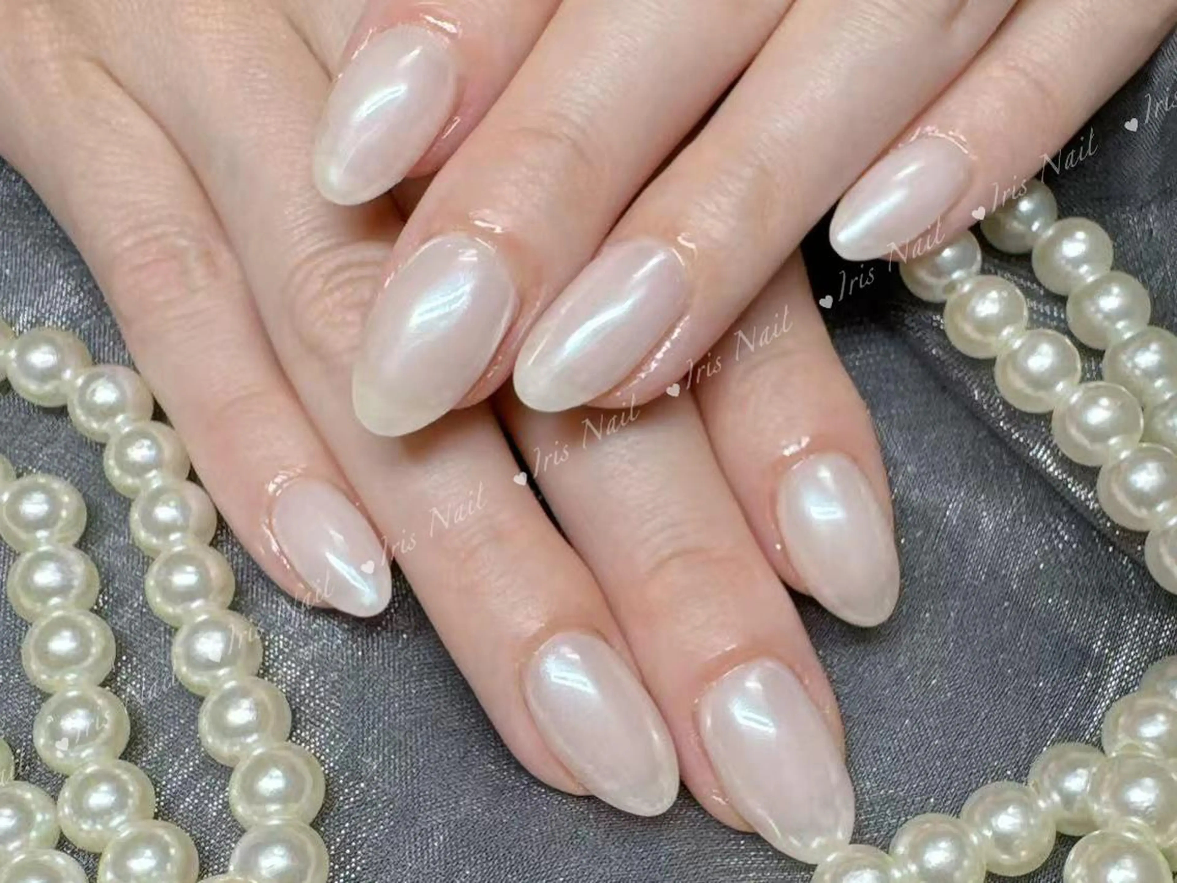 ネイル オーロラネイル ワンカラーネイル 🍒IRIS Nail🌸のネイルデザイン