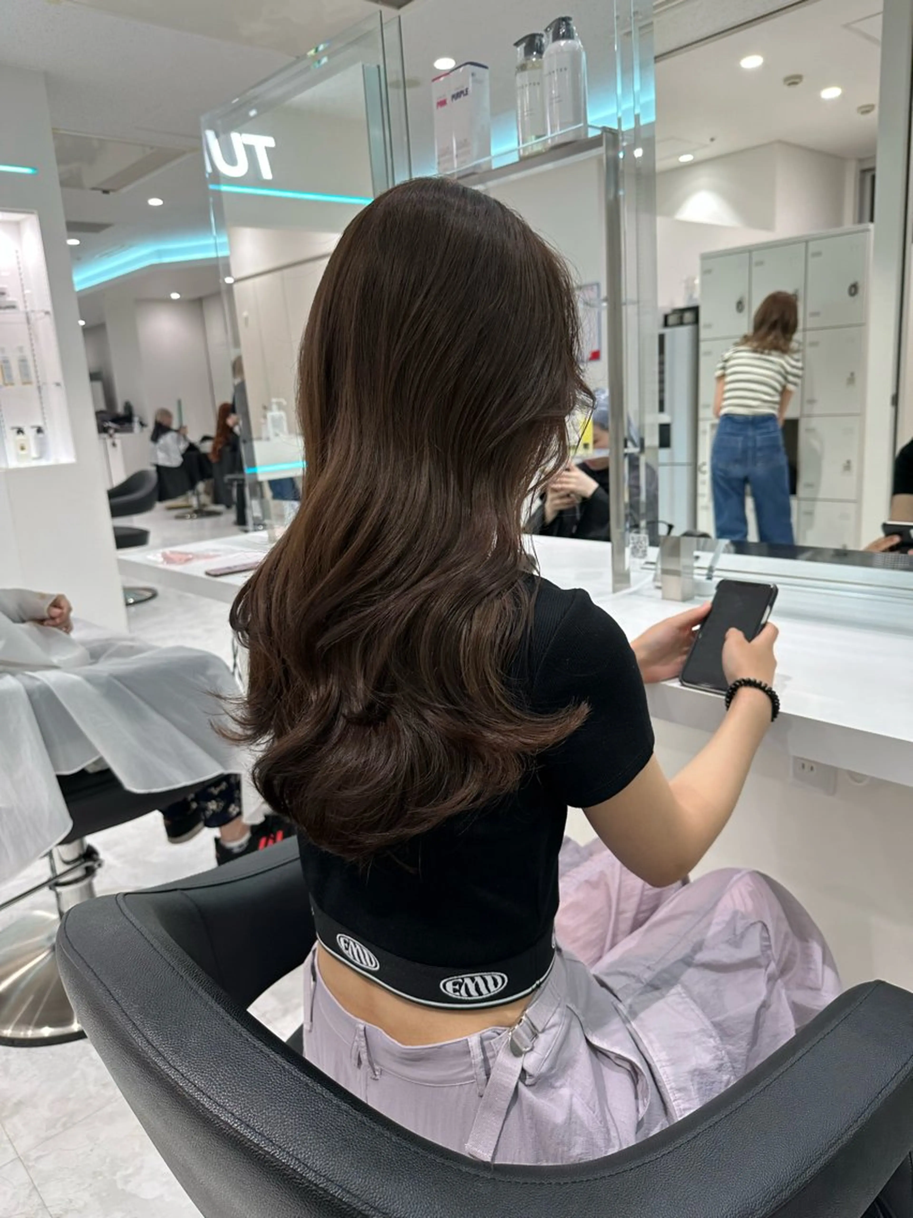 ロング ヘアアレンジ 🫧モテる💗ダメー ジレスハイトーン🫧のヘアスタイル