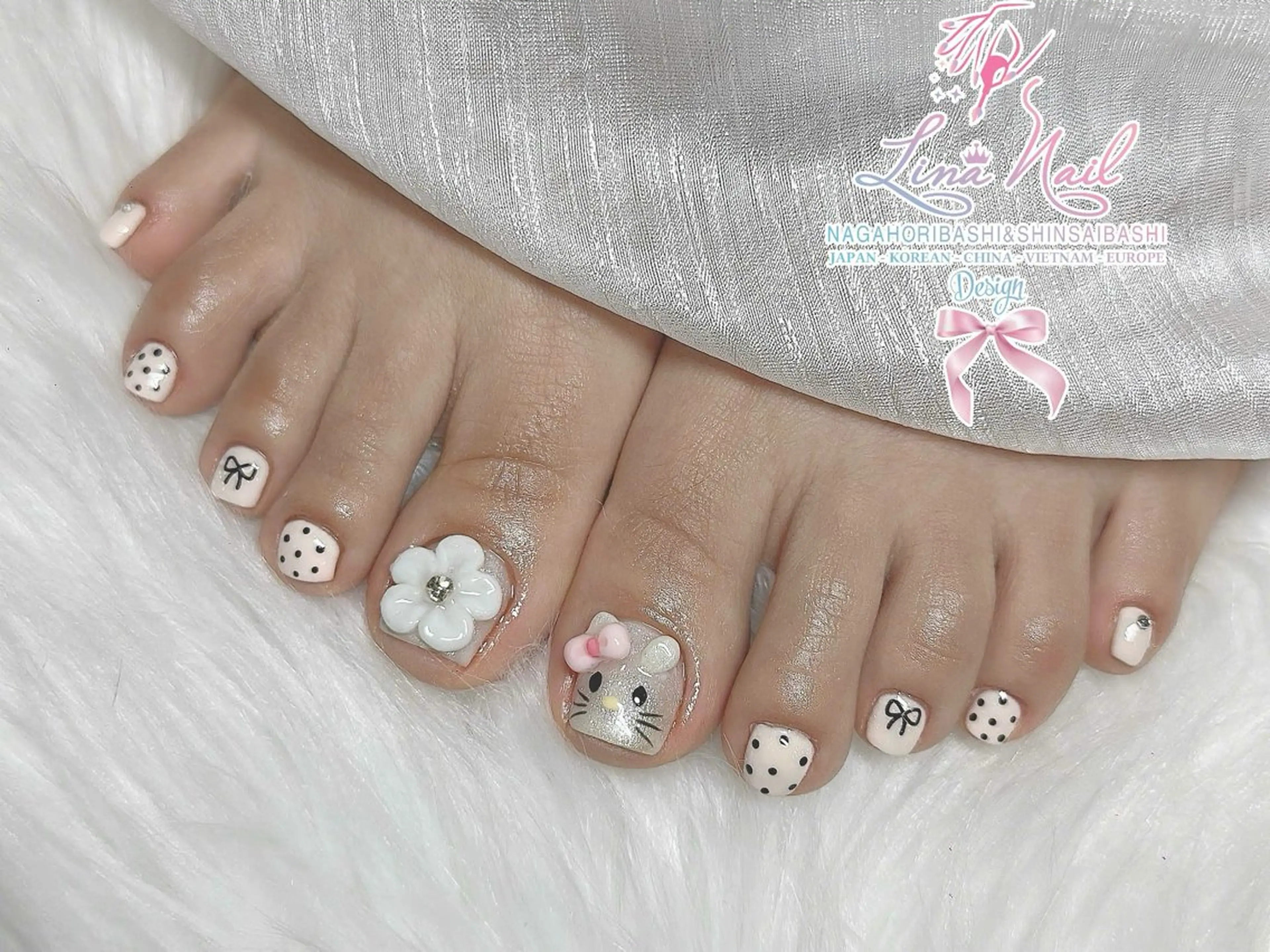 ショート 韓国風ヘア クリスマス 79Linanailnamba所属・Linanail Nambaのネイルデザイン