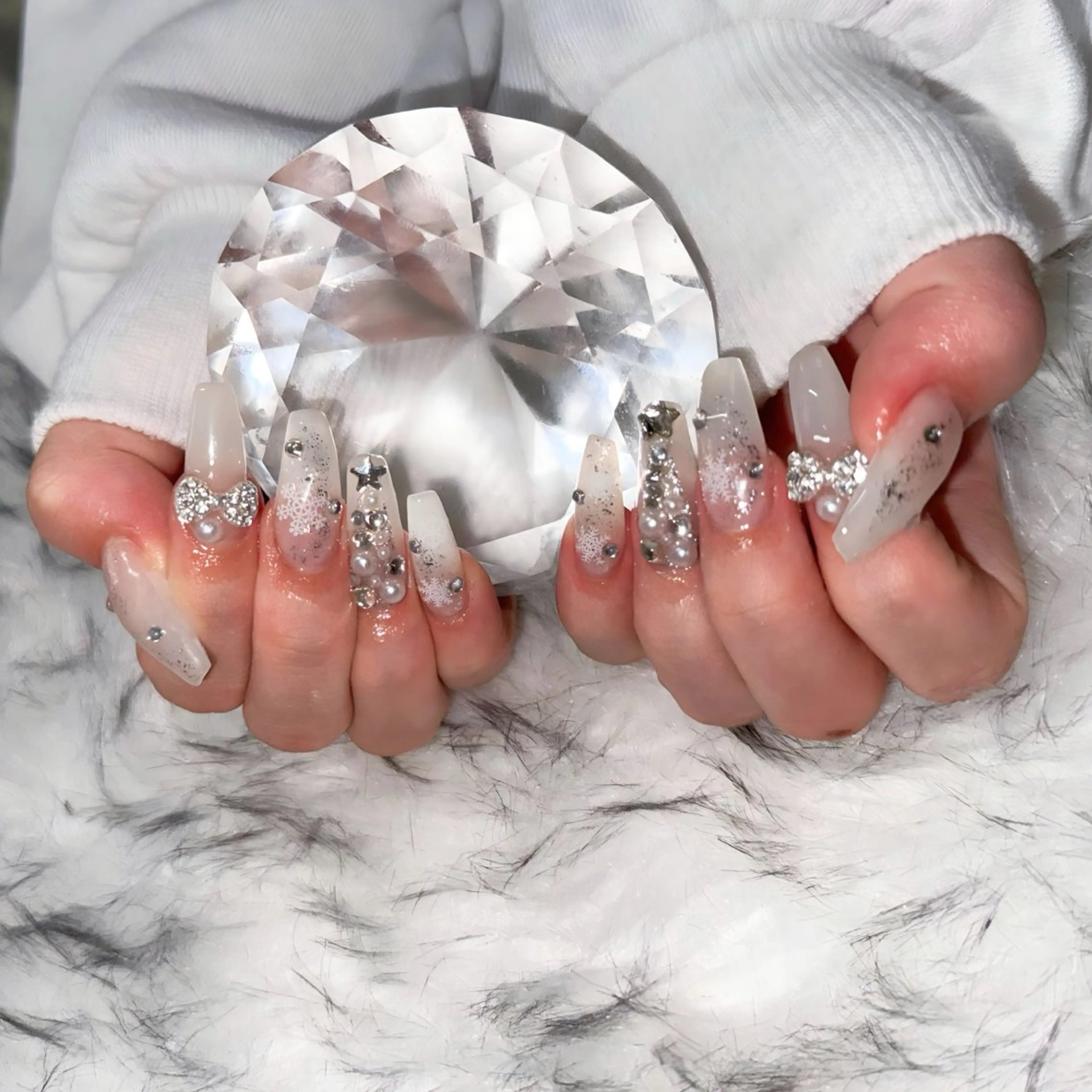 ロング ハンドネイル mao .のネイルデザイン