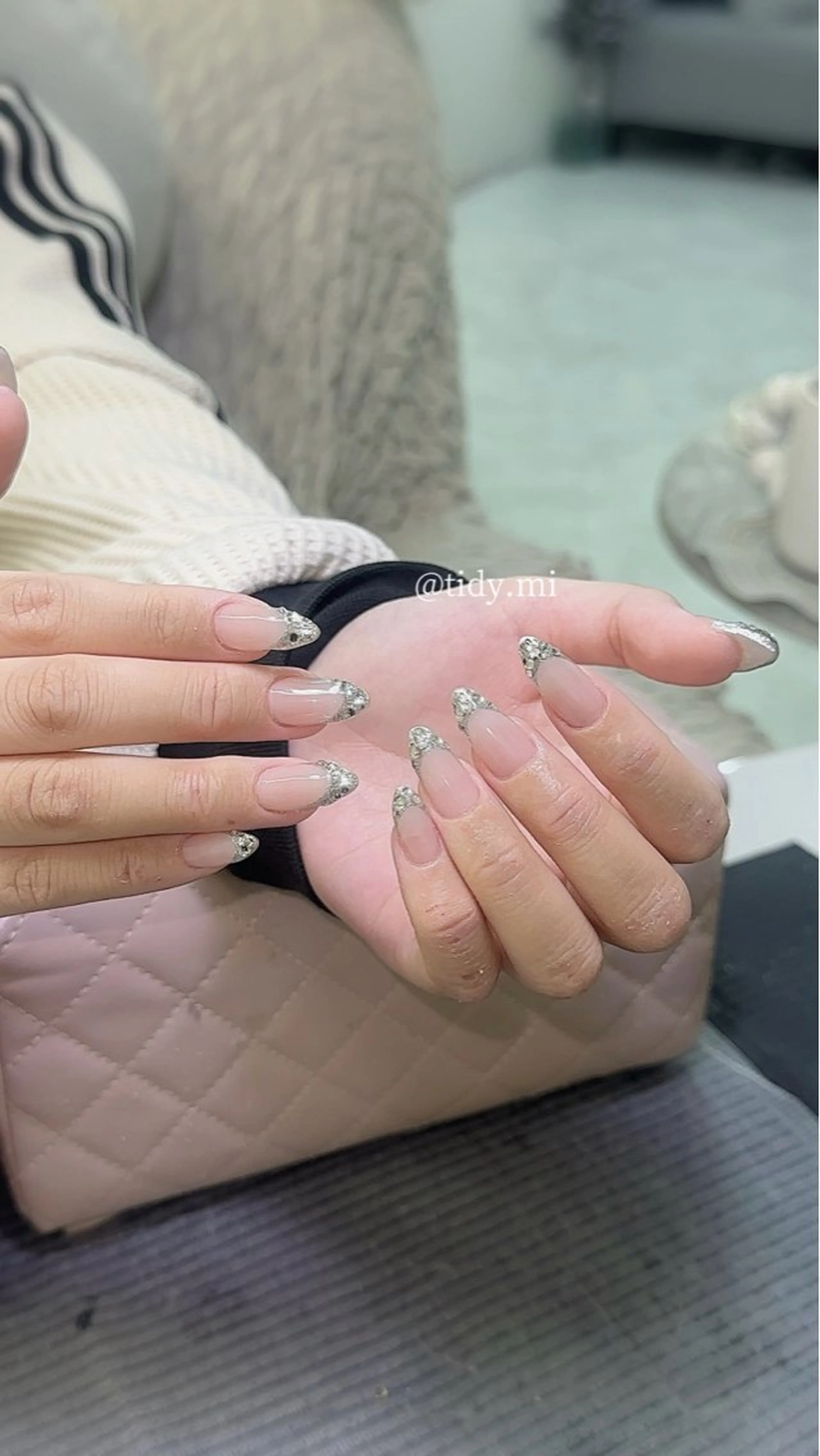 ネイル フットネイル ジェルネイル キラキラネイル 韓国ネイル マグネットネイル ハンドネイル TIDY .のネイルデザイン