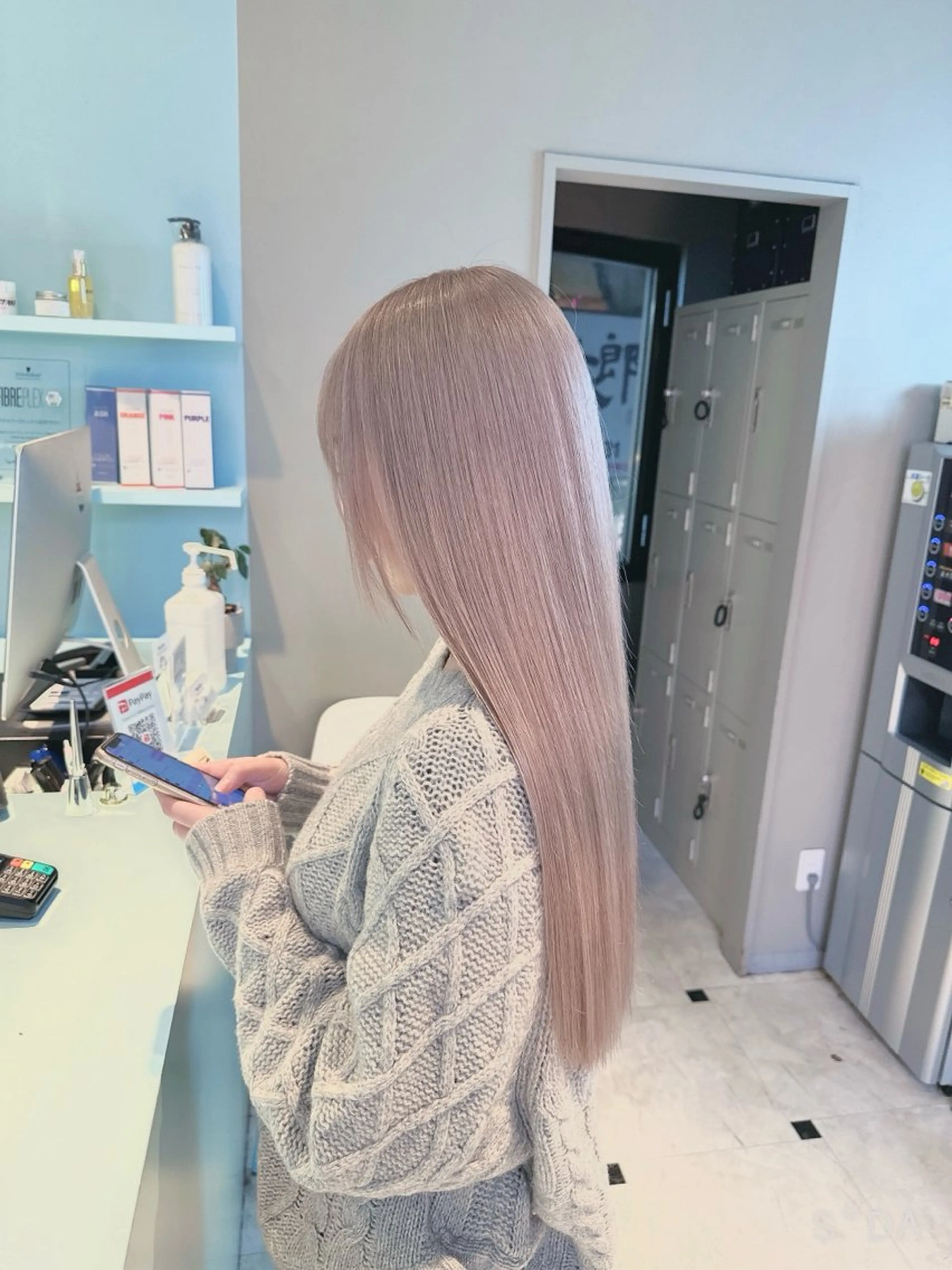 ロング カラー ハイトーン/韓国 レイヤー/るか🎀のヘアスタイル