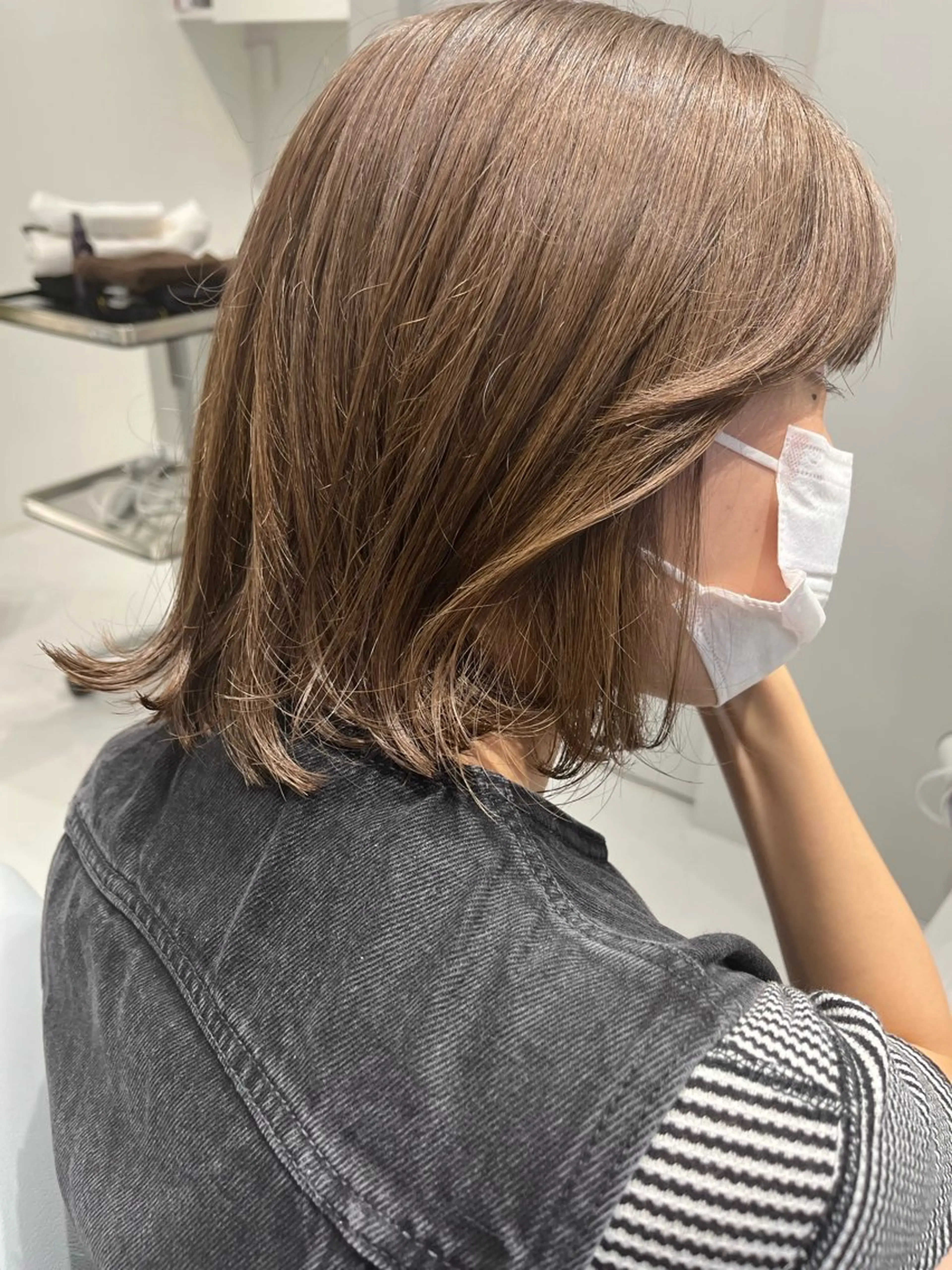 カラー ベージュカラー ダブルカラー ヘアカラー トリートメント 伊藤 由季のヘアスタイル