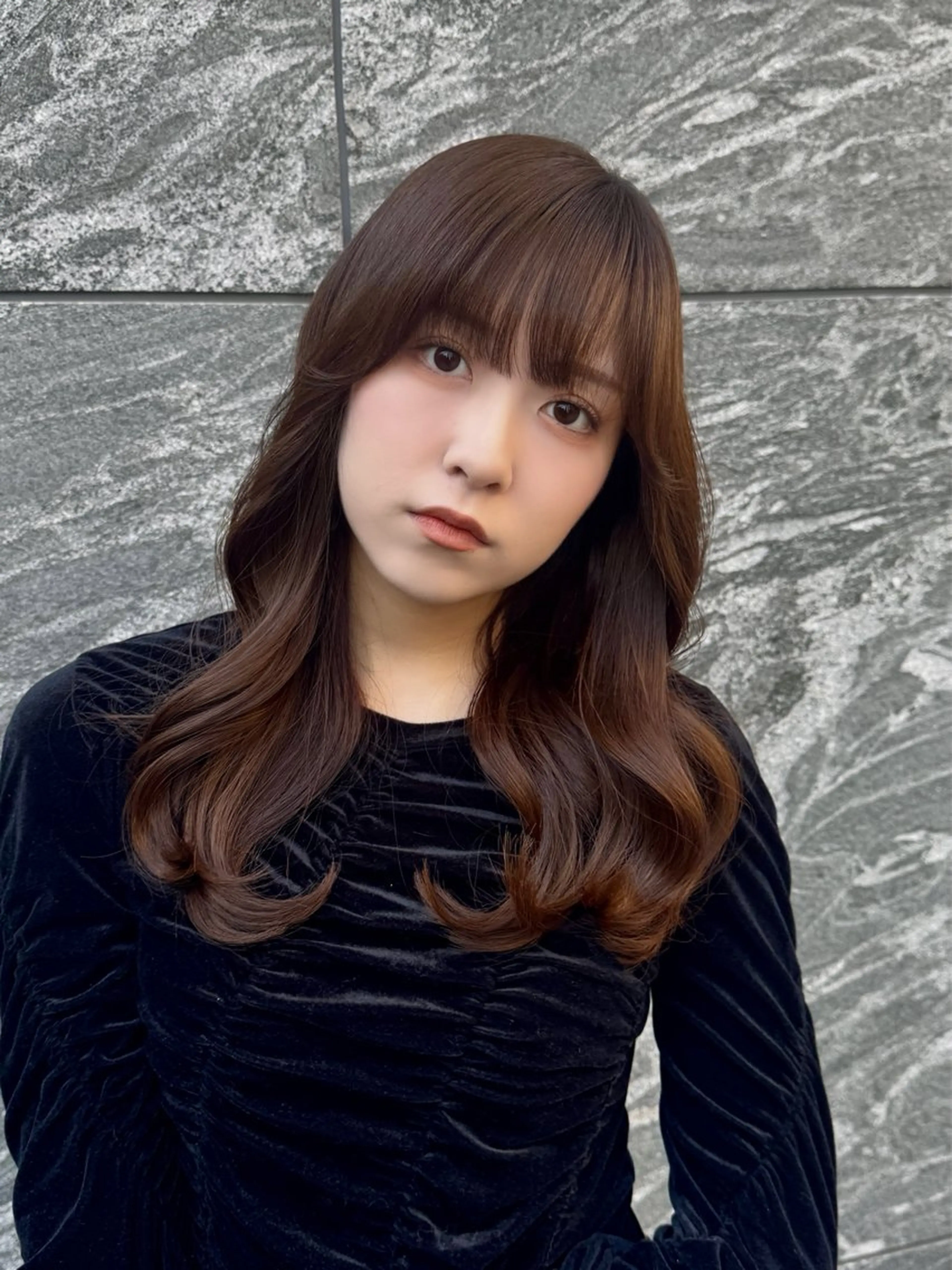 ロング カラー ロングレイヤー ブリーチ ダブルカラー ハイライトカラー 韓国風カラー カット ヘアカラー トリートメント ヘッドスパ ✨艶髪✨透明感✨ 山内大樹のヘアスタイル