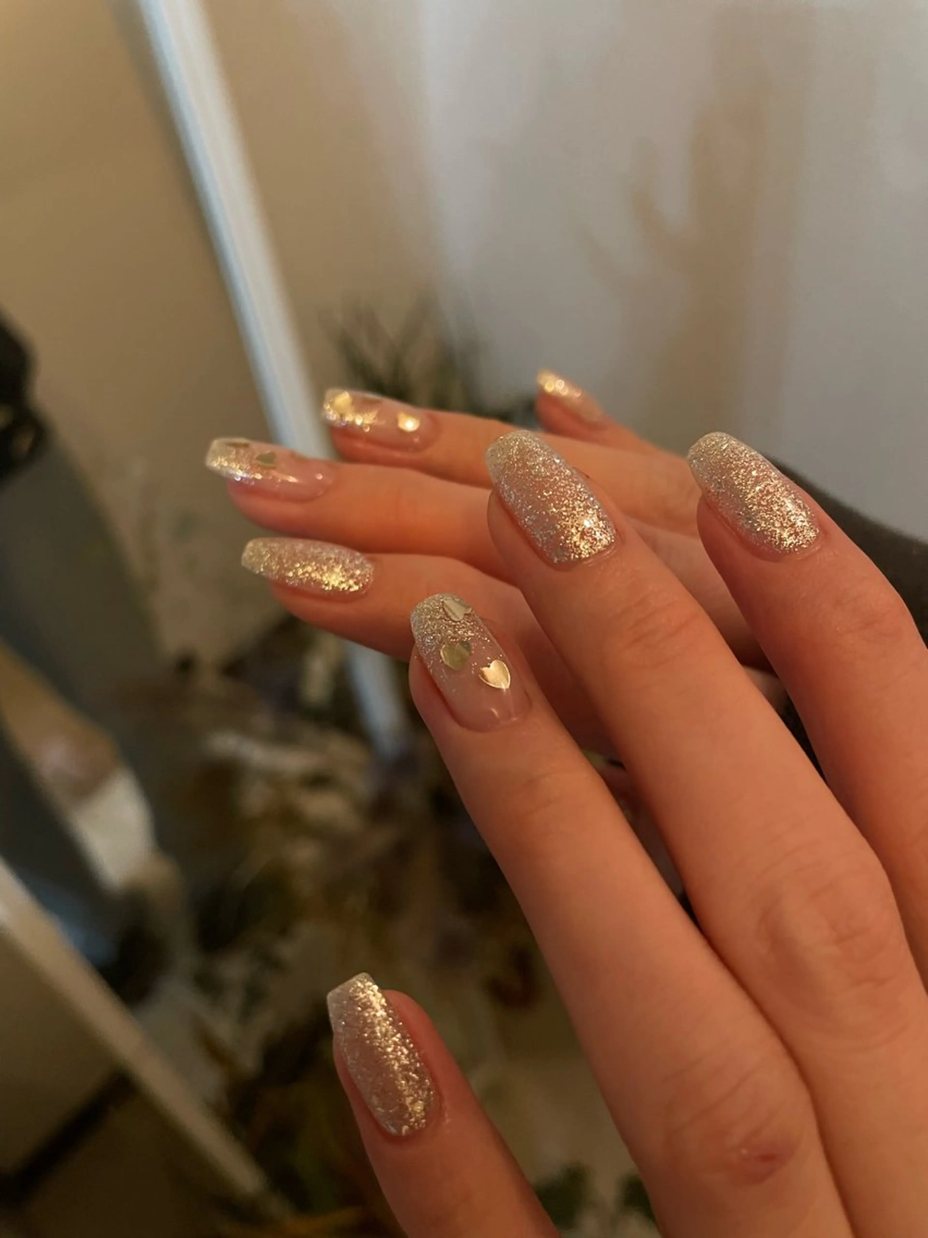 ネイル ハンドネイル フットネイル with hues AYAのネイルデザイン