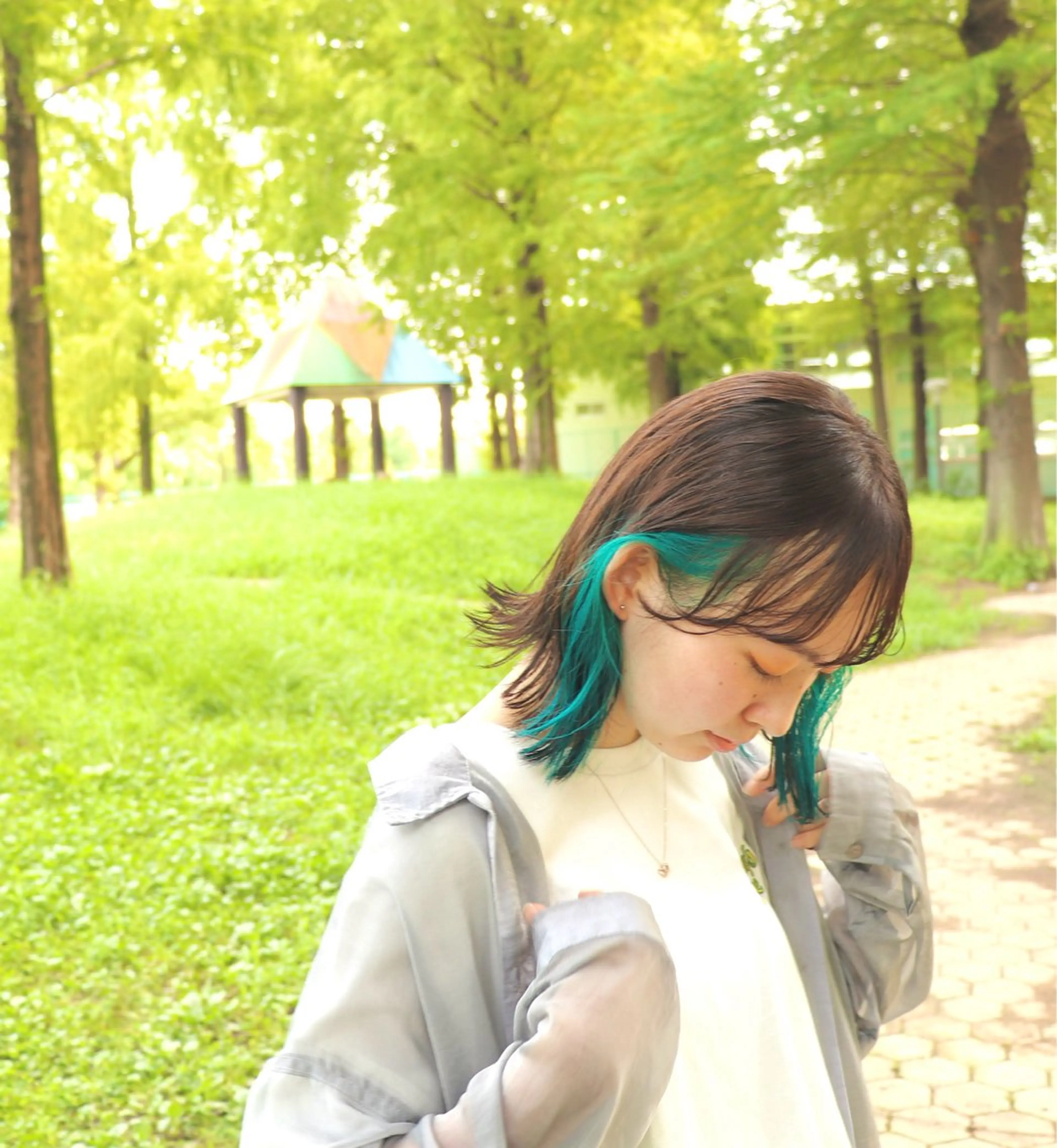 カラー 縮毛矯正/ レイヤー/ミディアムのヘアスタイル